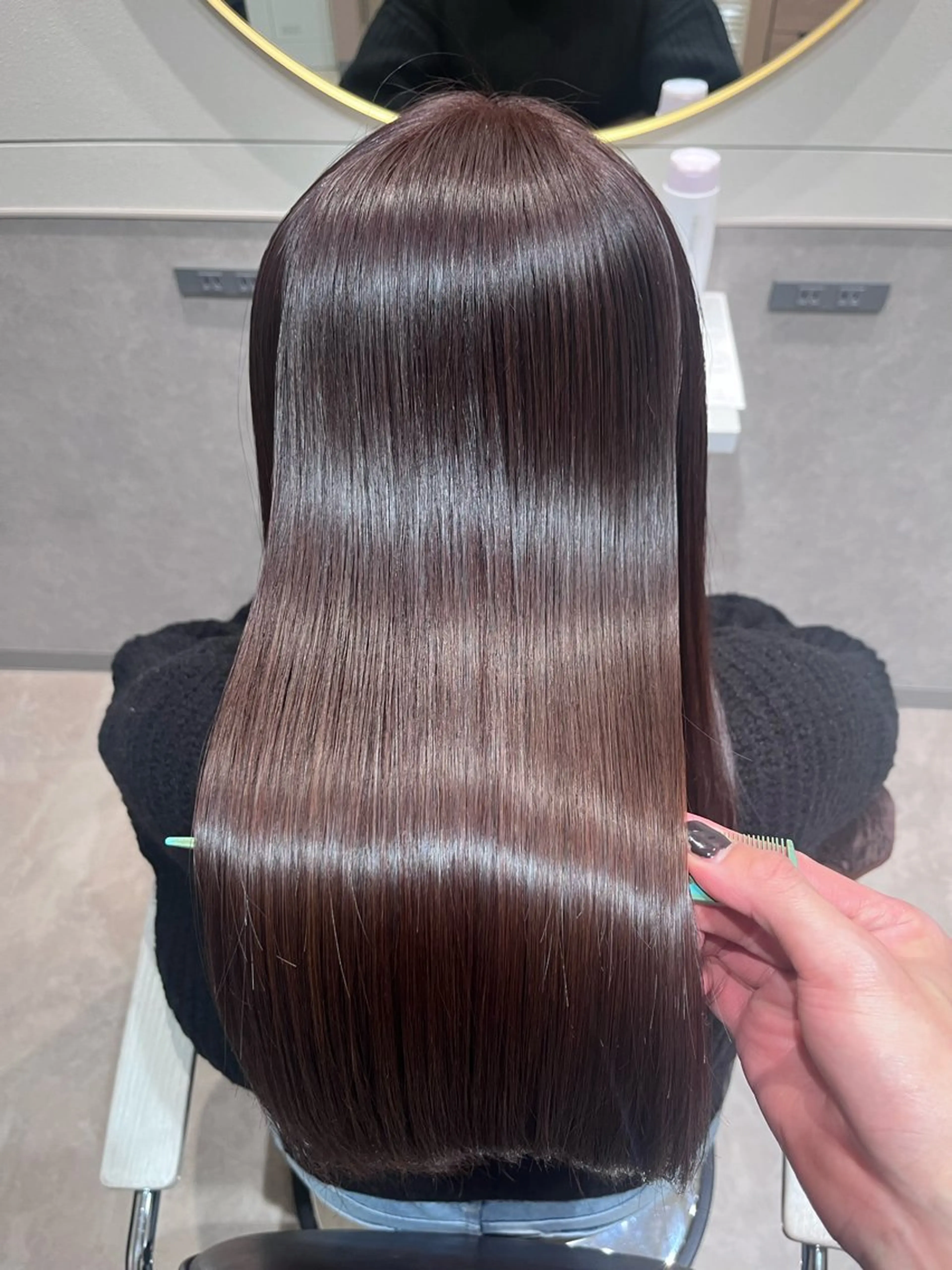 ⭐️期間限定⭐️似合わせカット＋カラー＋縮毛矯正＋髪質改善トリートメントの写真