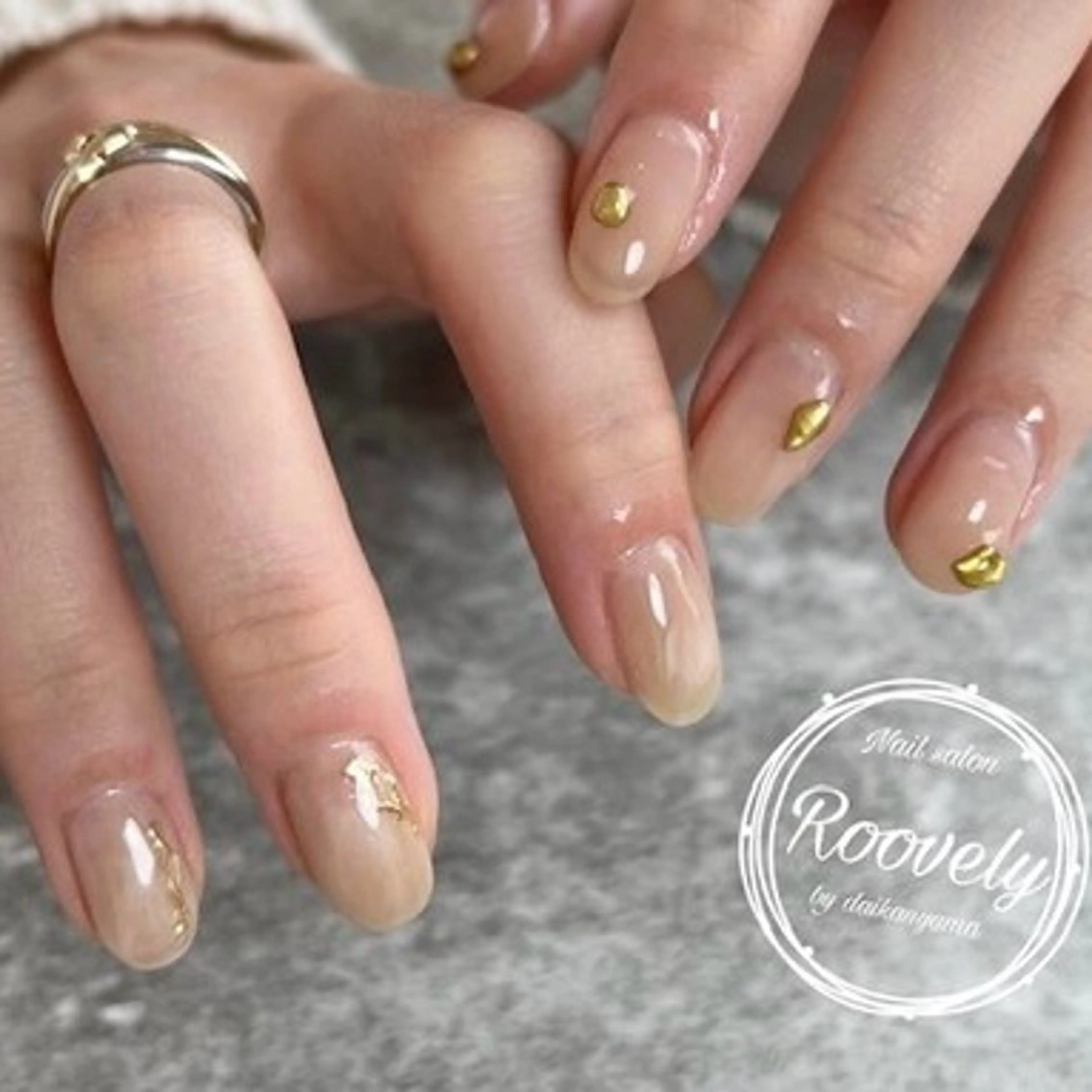 ネイル Nail salon Roovely 代官山店【ネイルサロンルブリー】所属・roovely Rumi／ニュアンスのネイルデザイン