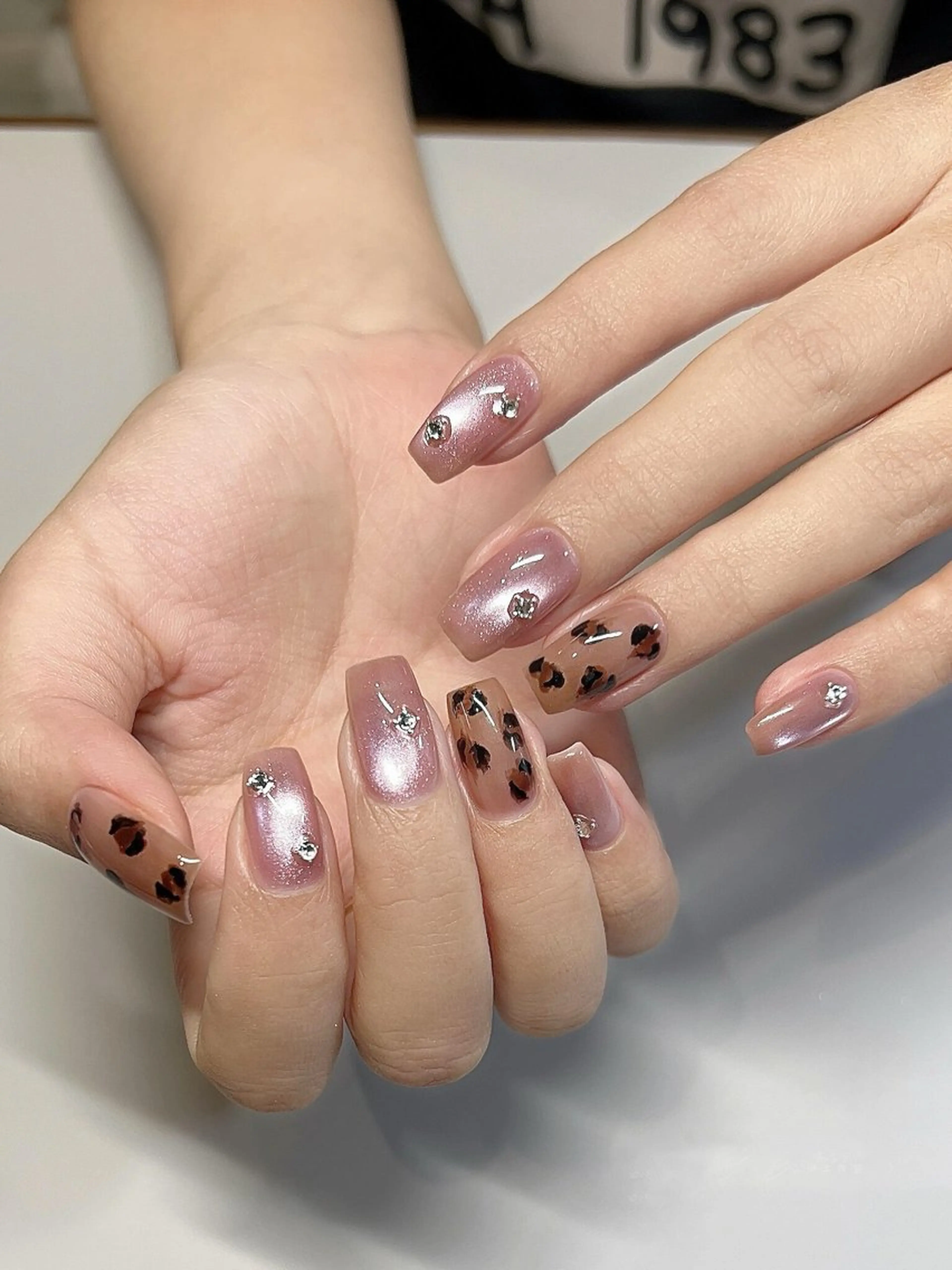 ネイル ハンドネイル ハンドケア EE.Nail所属・FuFu.Nail 2️⃣番のネイルデザイン