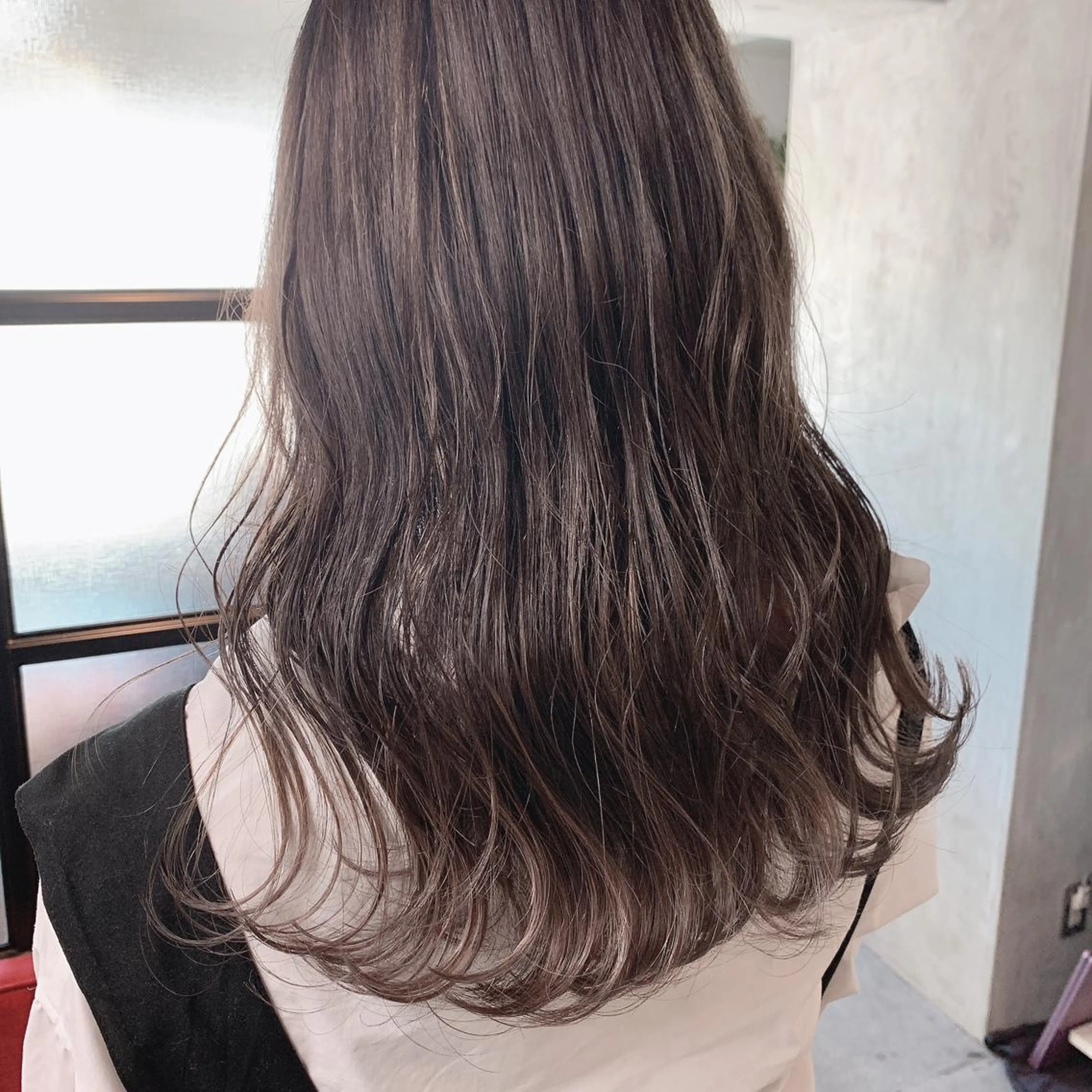 ロング カラー SAKURA 原宿所属・なかの たくみのヘアスタイル