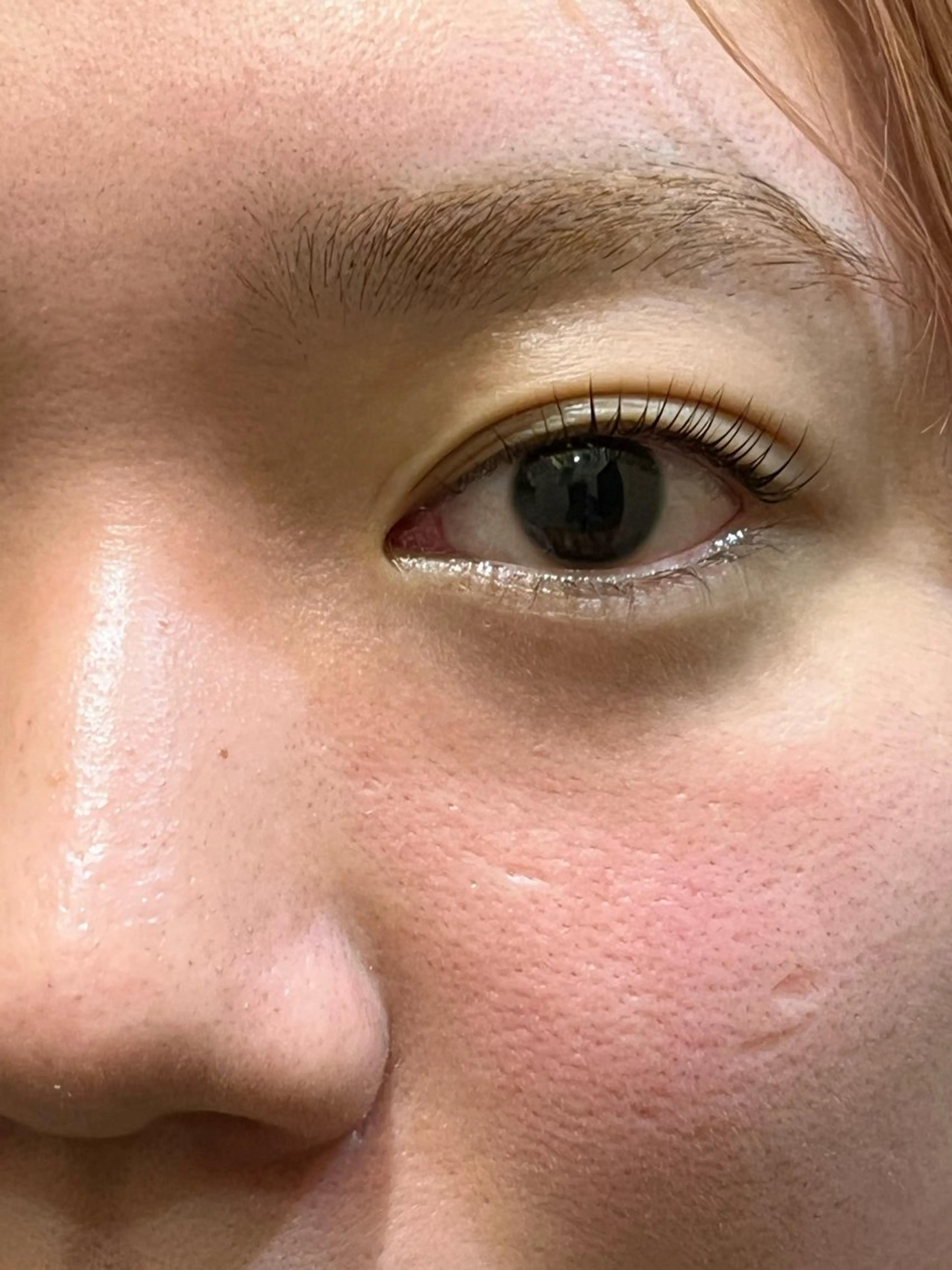 マツエク・マツパ マツパ Cure所属・三澤 朱里の眉毛・アイブロウイメージ