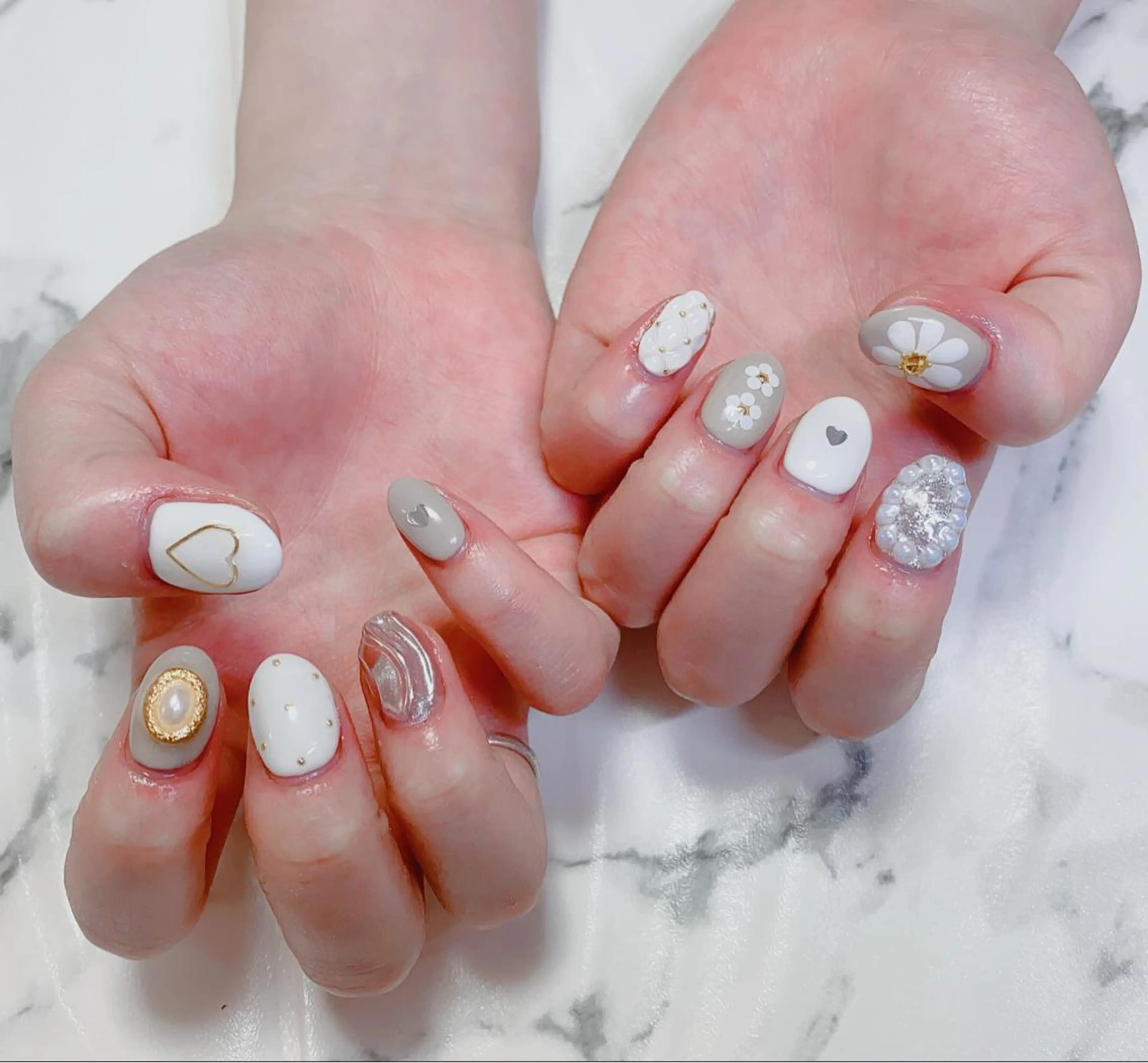 ロング カラー ネイル Q Free nailsのネイルデザイン