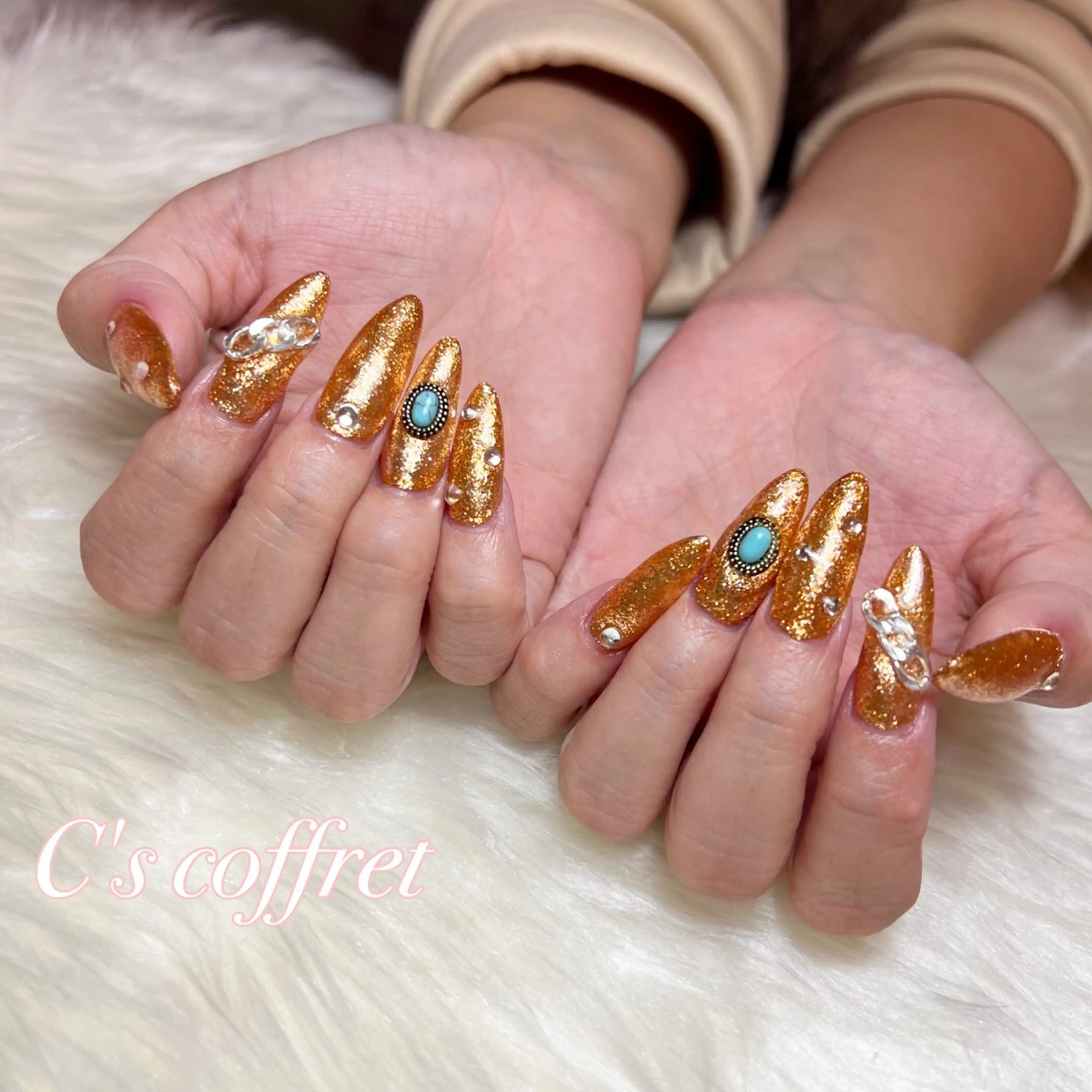 ネイル C's coffret所属・C's coffretのネイルデザイン