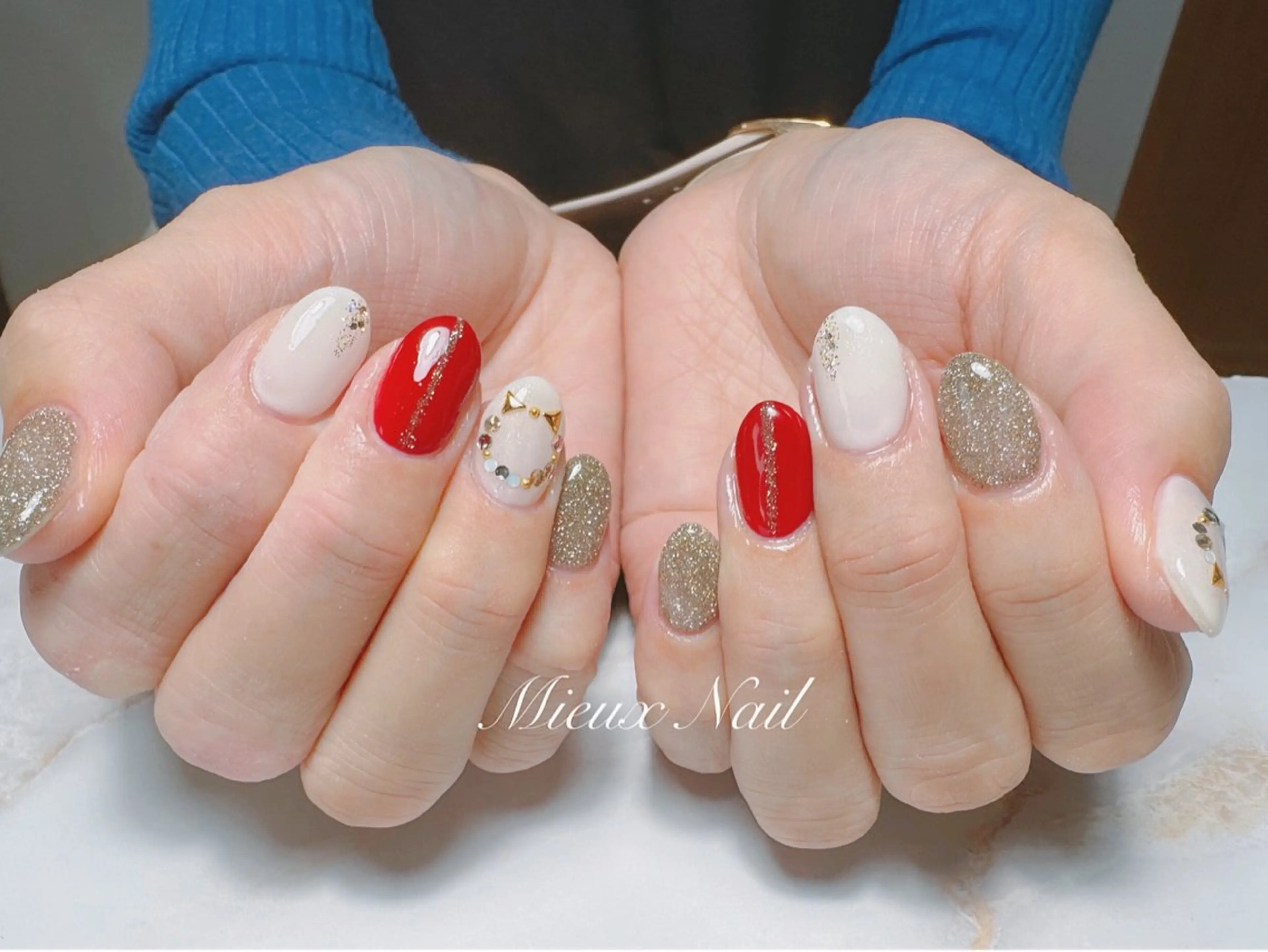 ネイル ブルー ジェルネイル パラジェル ハンドネイル 市川 麻衣子のネイルデザイン