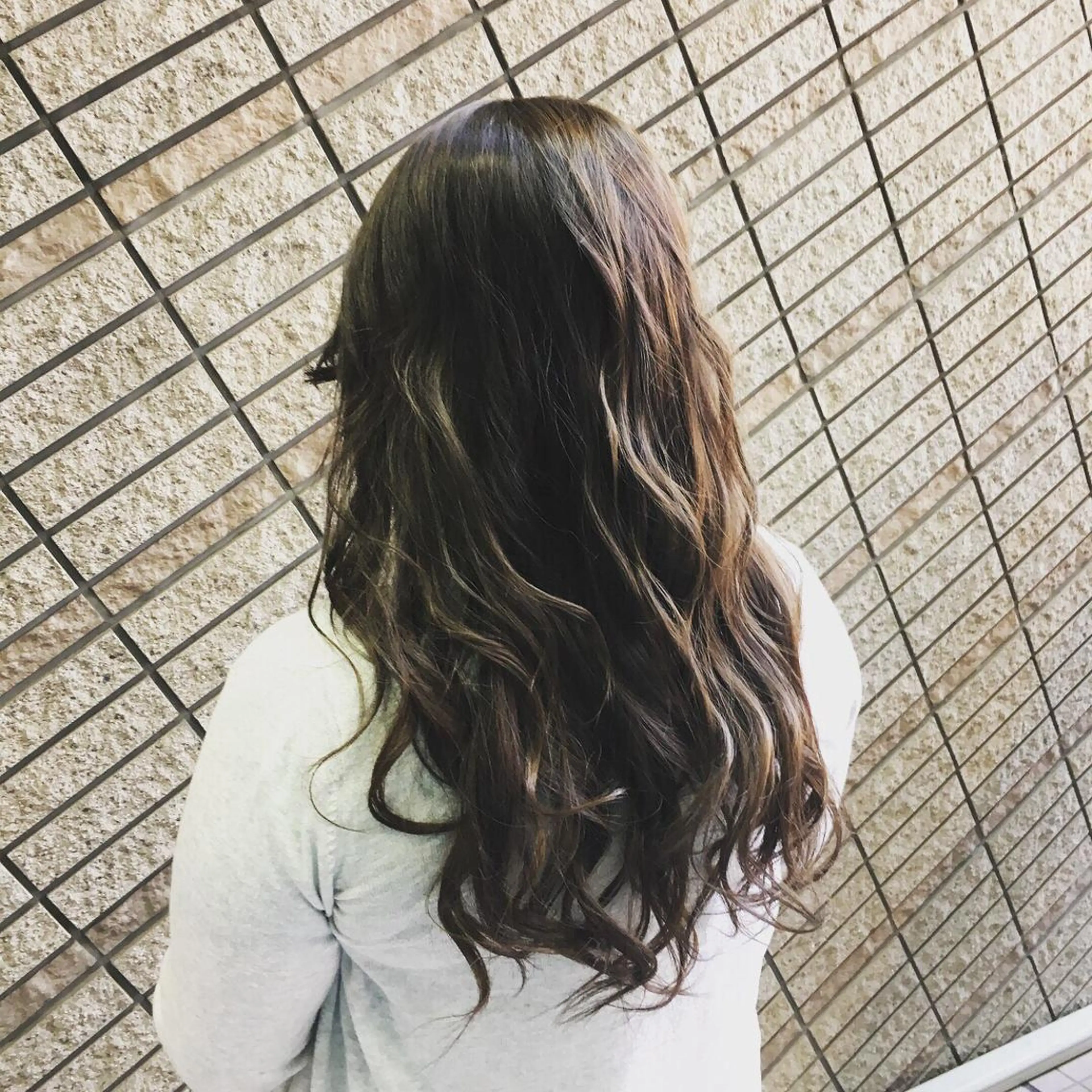 ロング ハイライト 大山 晃介のヘアスタイル