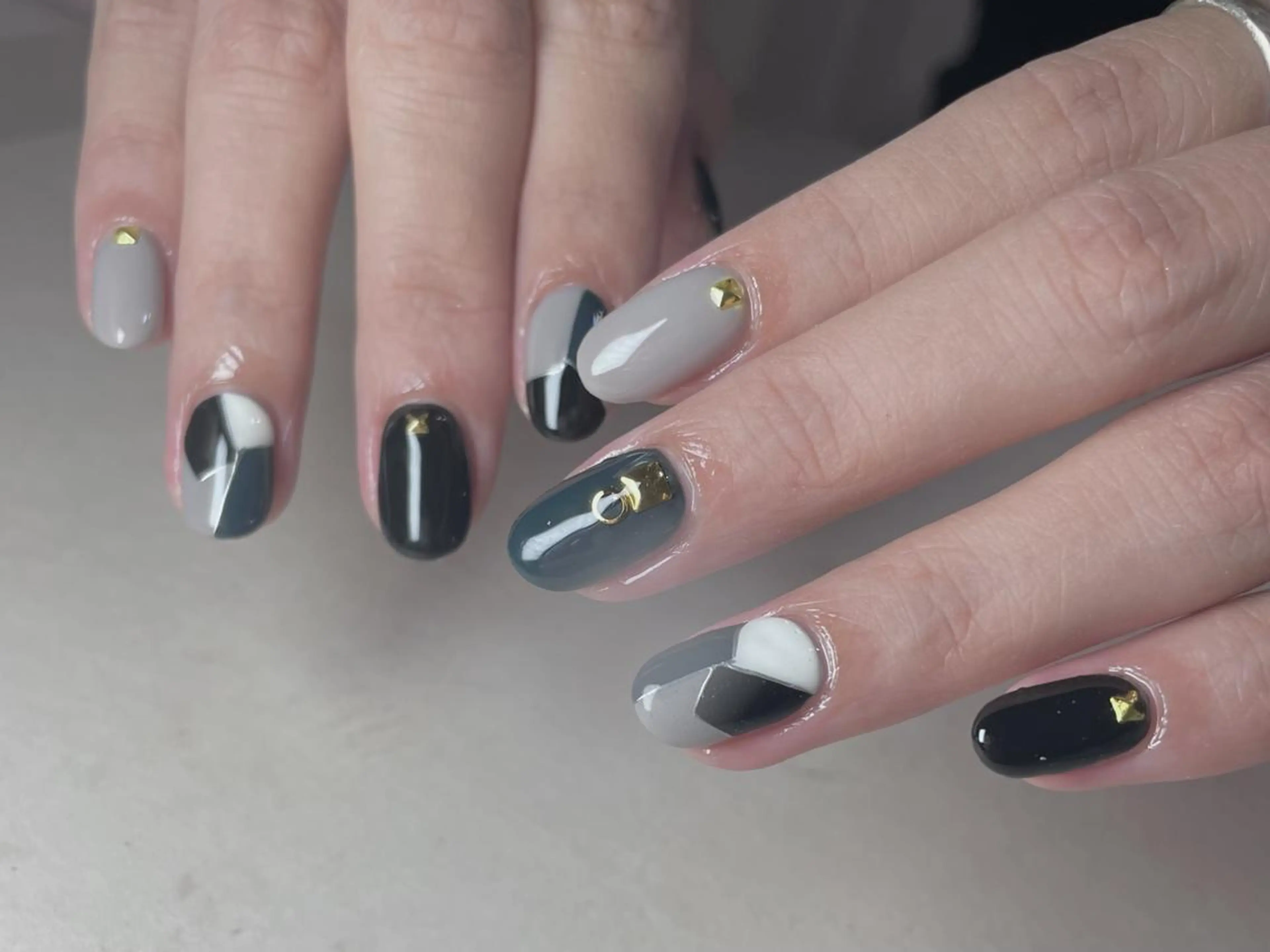 ネイル ハンドネイル elu hのネイルデザイン