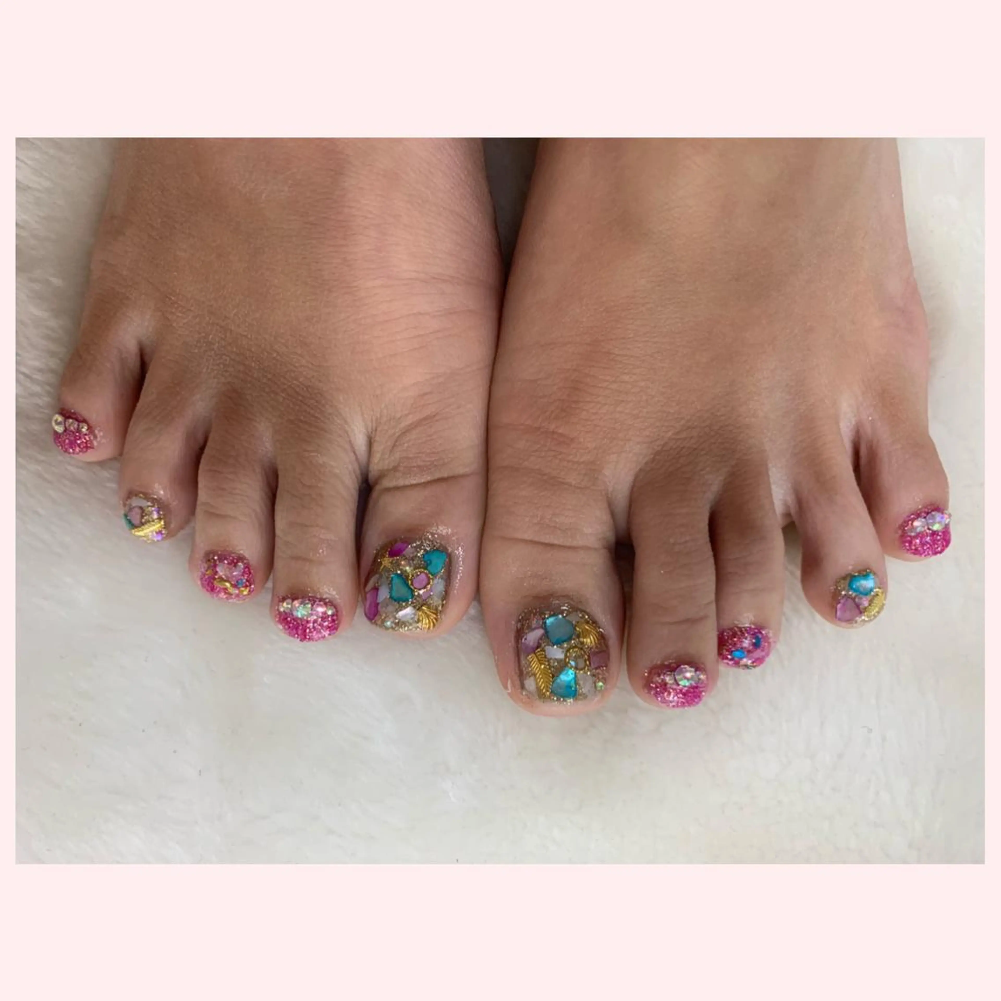 ネイル フットネイル Ogasawara Tokikaのネイルデザイン