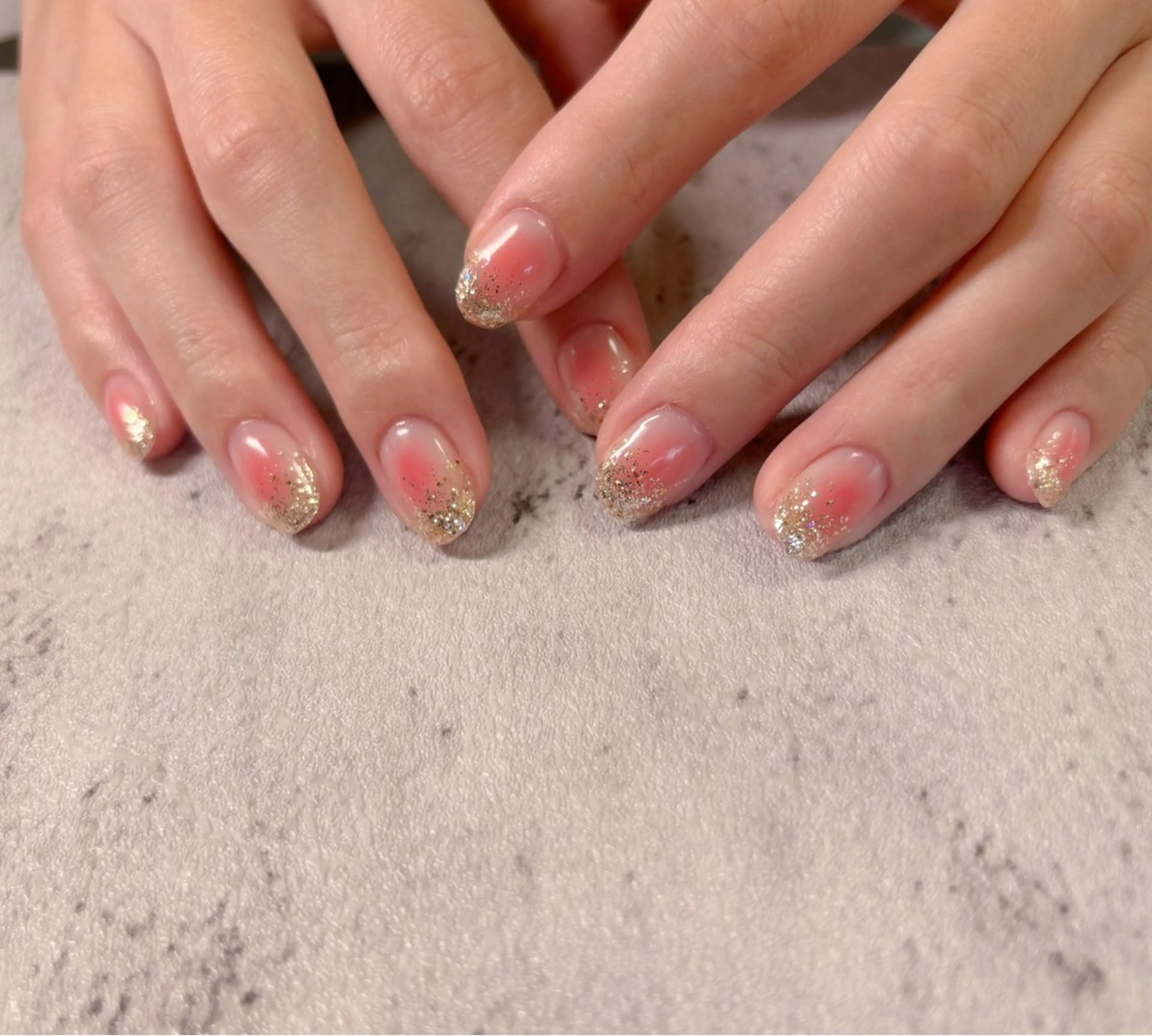 ネイル チークネイル 黒瀬 奈津季のネイルデザイン