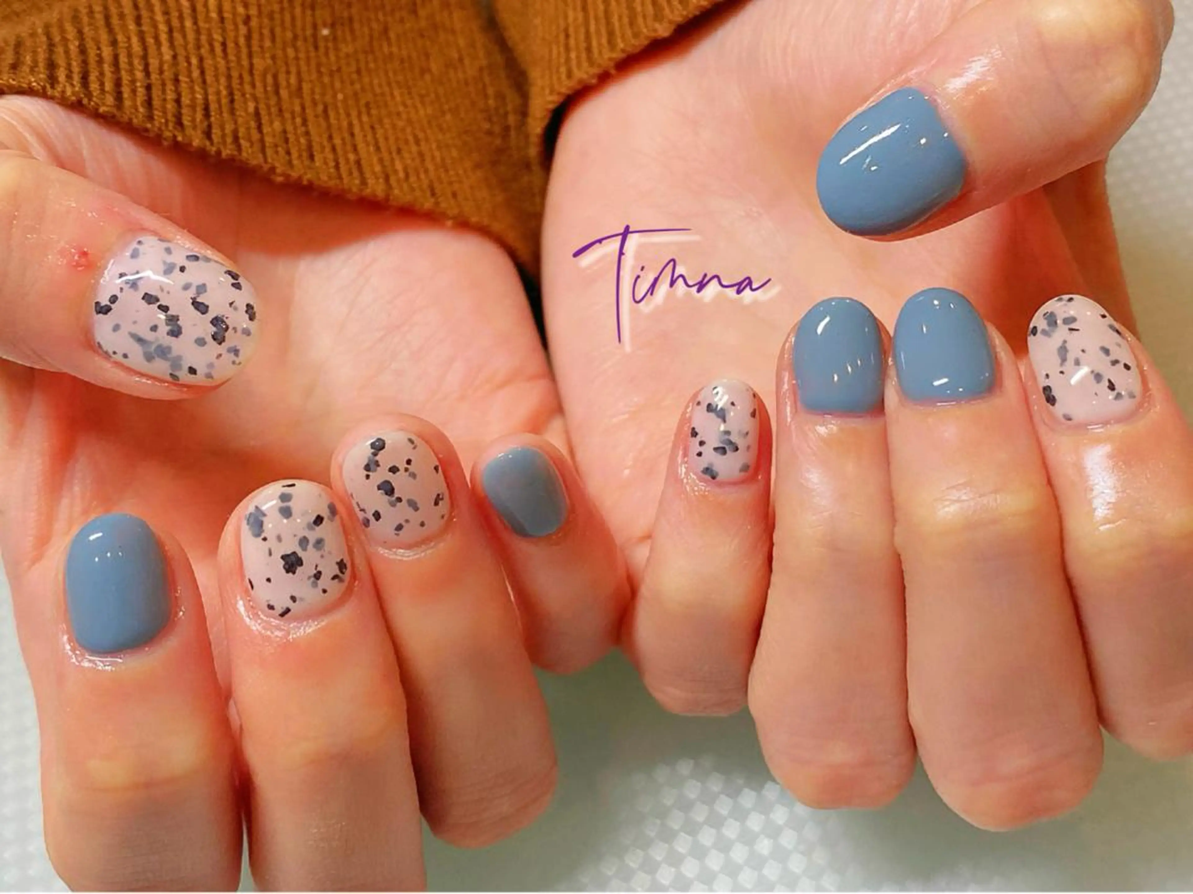ショート ハンドネイル NAILSALON 🍔Timna🍟のネイルデザイン