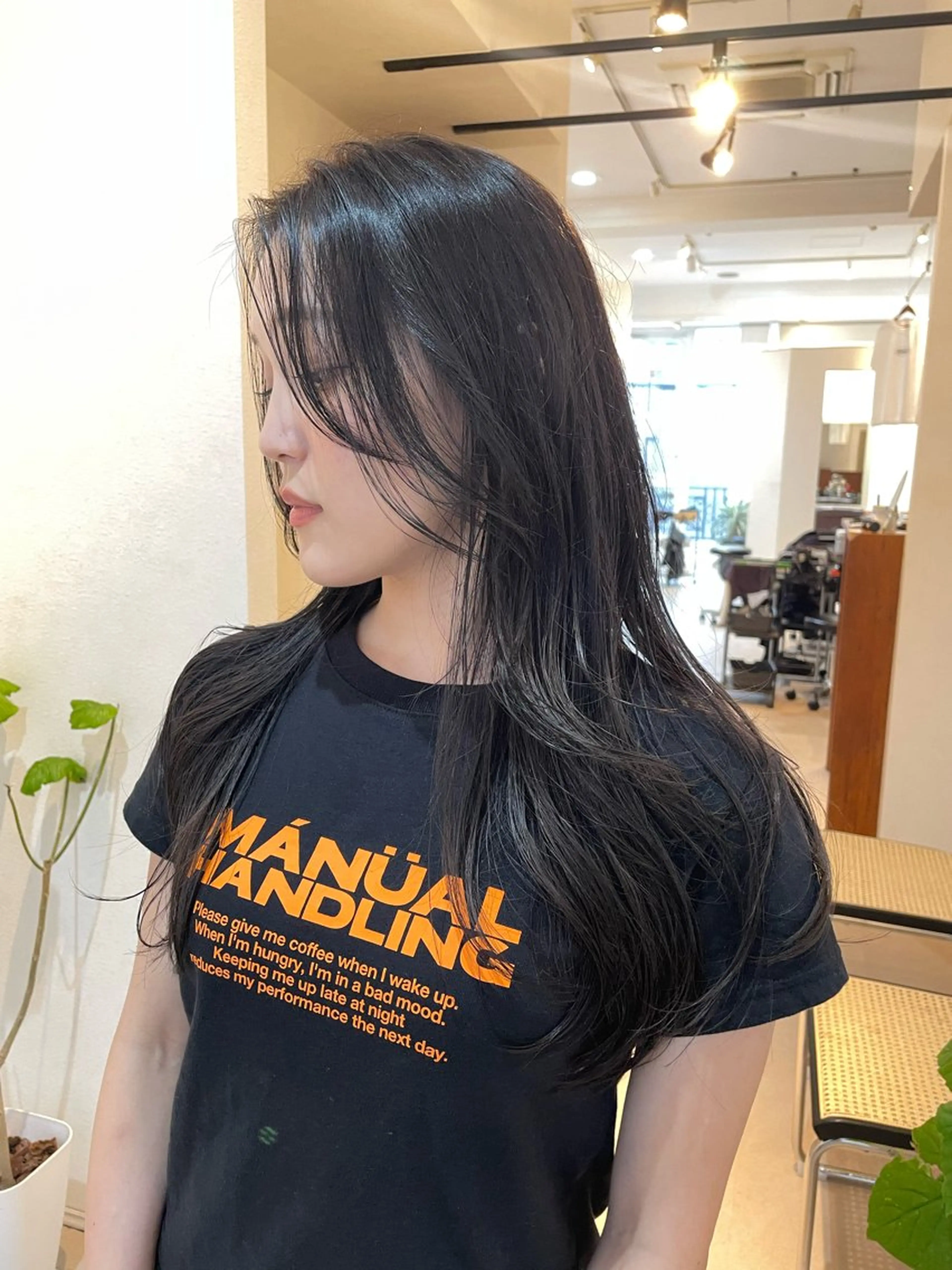 ロング カット ヘアカラー トリートメント KAZU keshiki大名のヘアスタイル