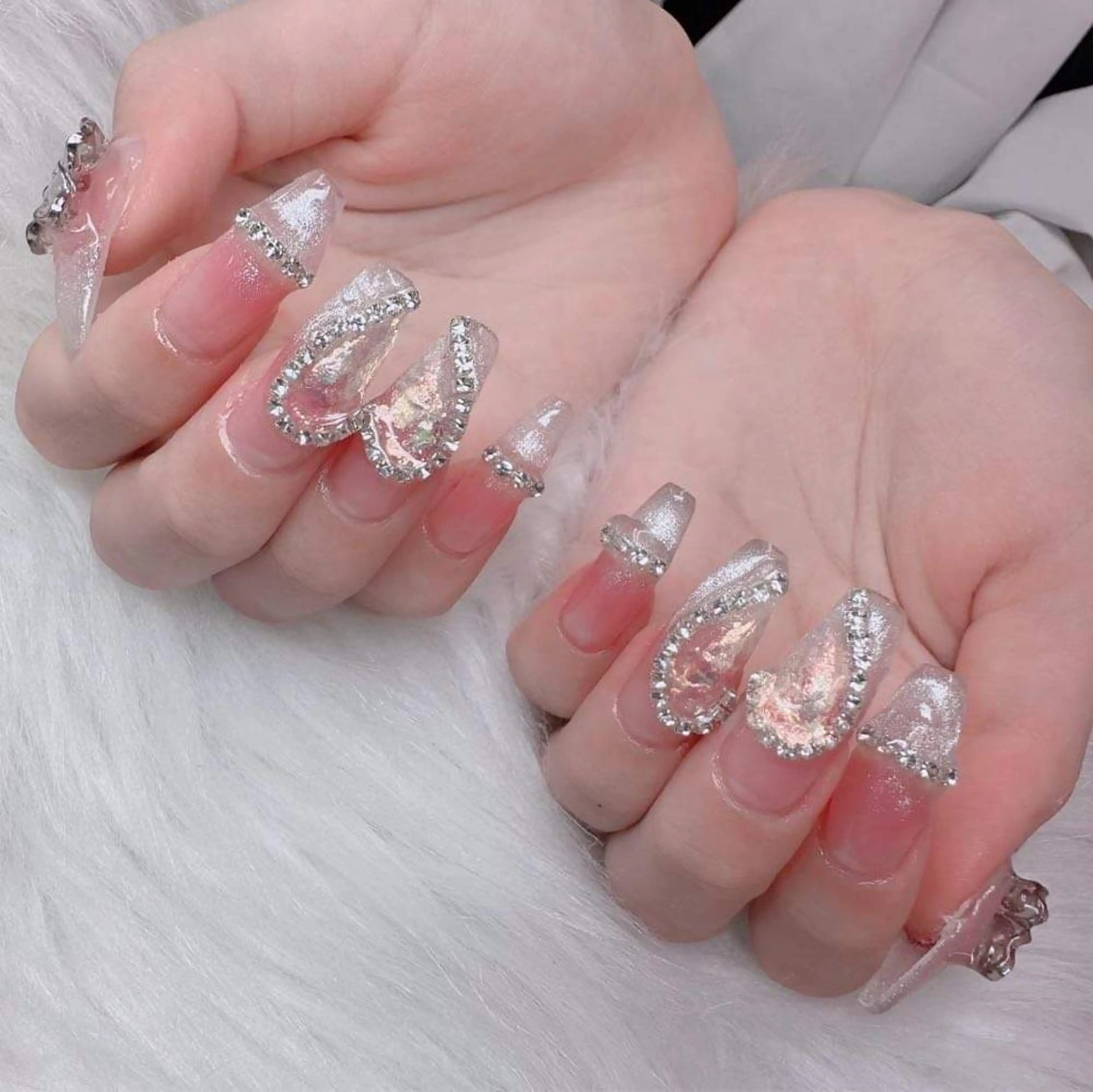 ネイル チークネイル フレンチネイル ジェルネイル 韓国ネイル マグネットネイル Anh 高田馬場のネイルデザイン