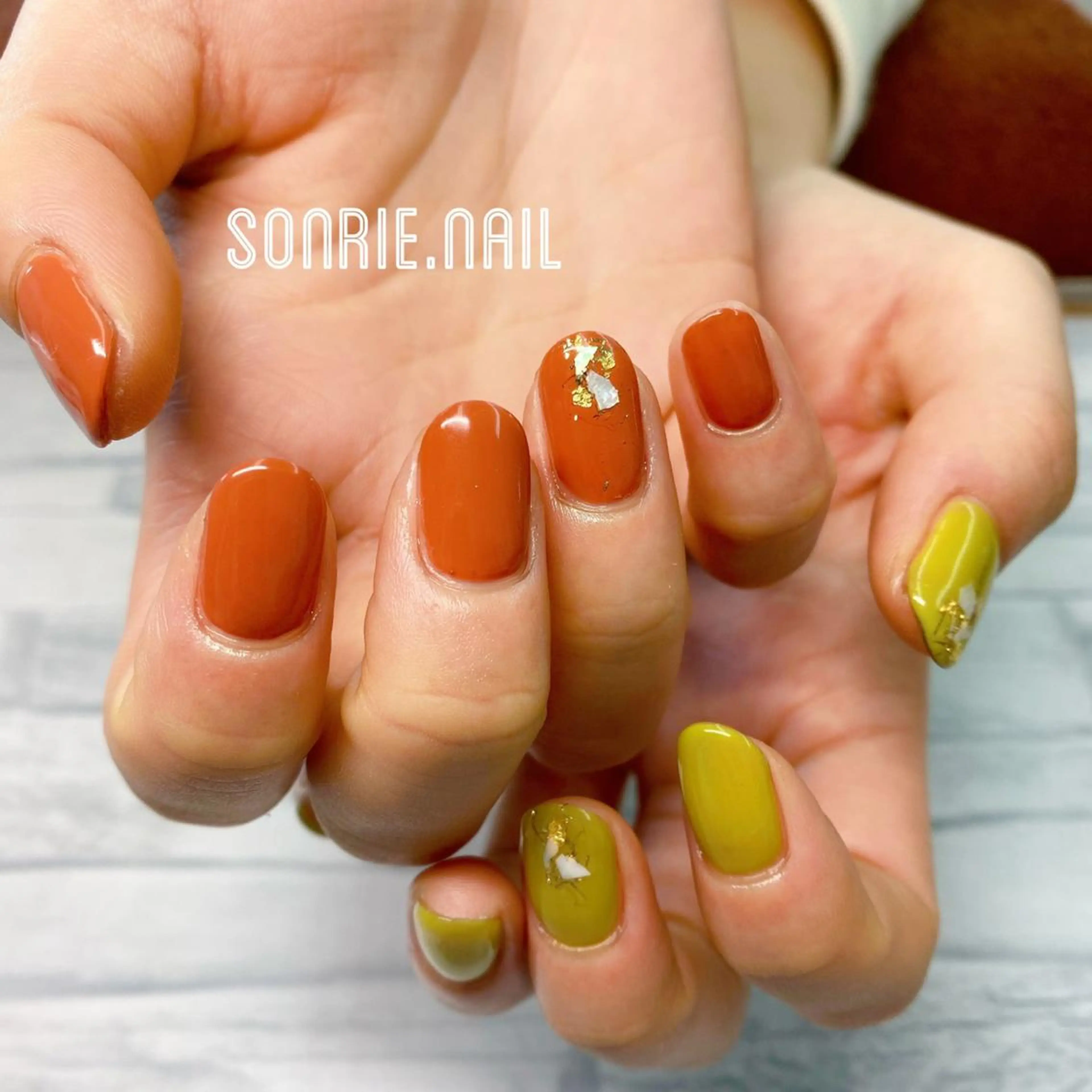 ネイル マツエク・マツパ 美容室 ソンリエのヘアスタイル