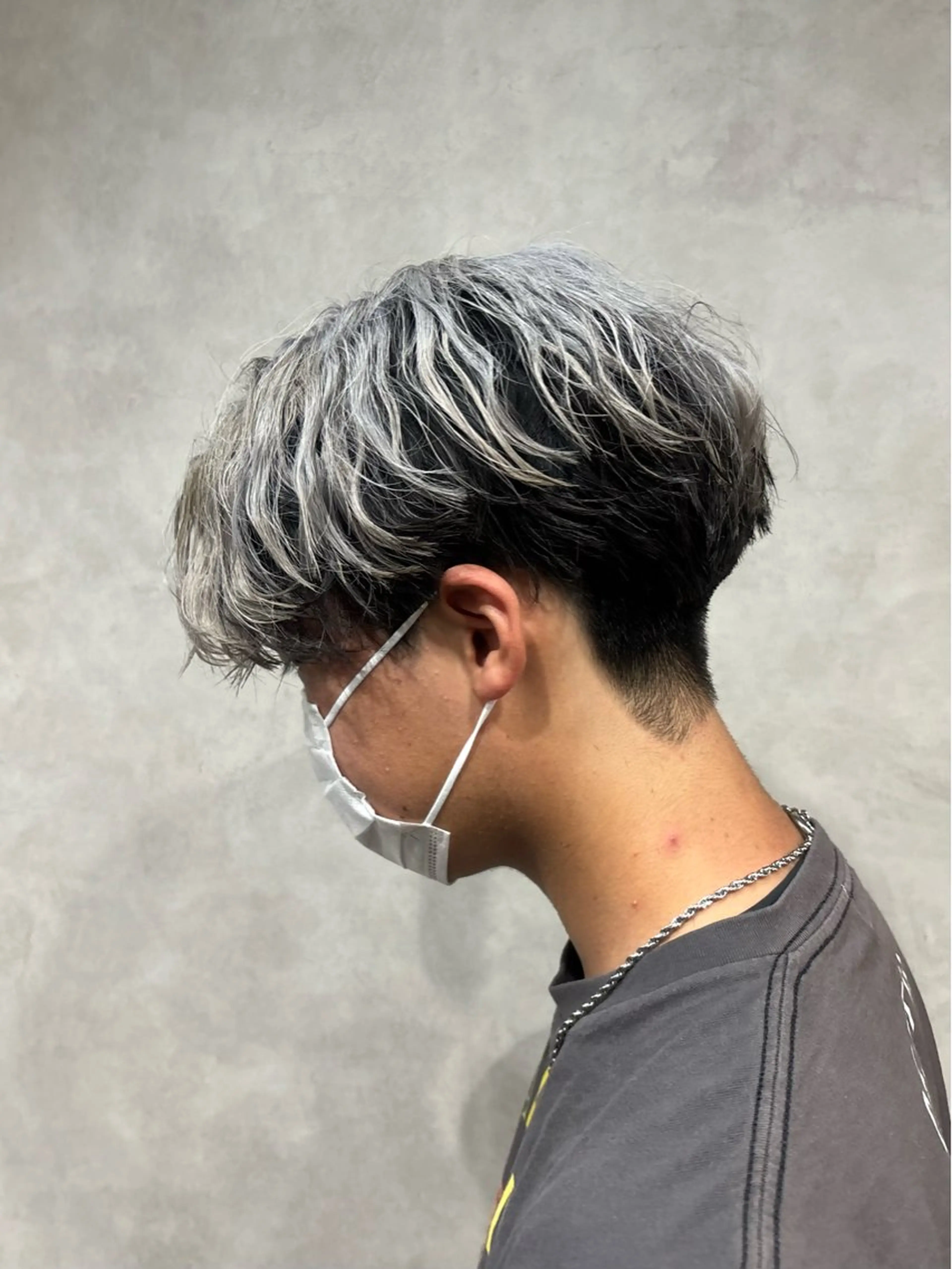 カラー メンズ 💀EDEN副店長/ ブリーチ"骨格補正"のヘアスタイル