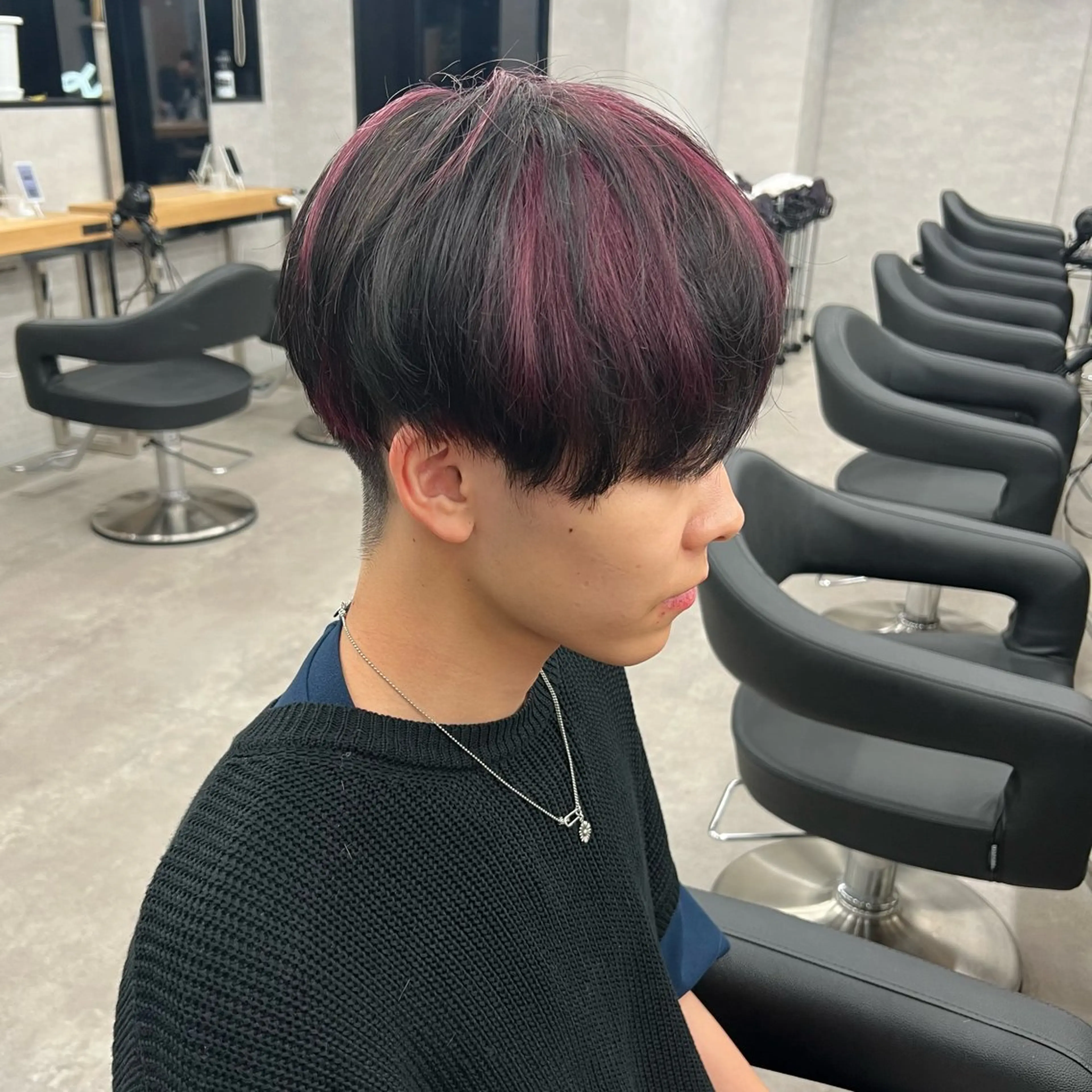 ショート カラー パーマ メンズ カット ヘアカラー トリートメント 🔥札幌No.1🥇 パーマ特化美容師🔥のヘアスタイル