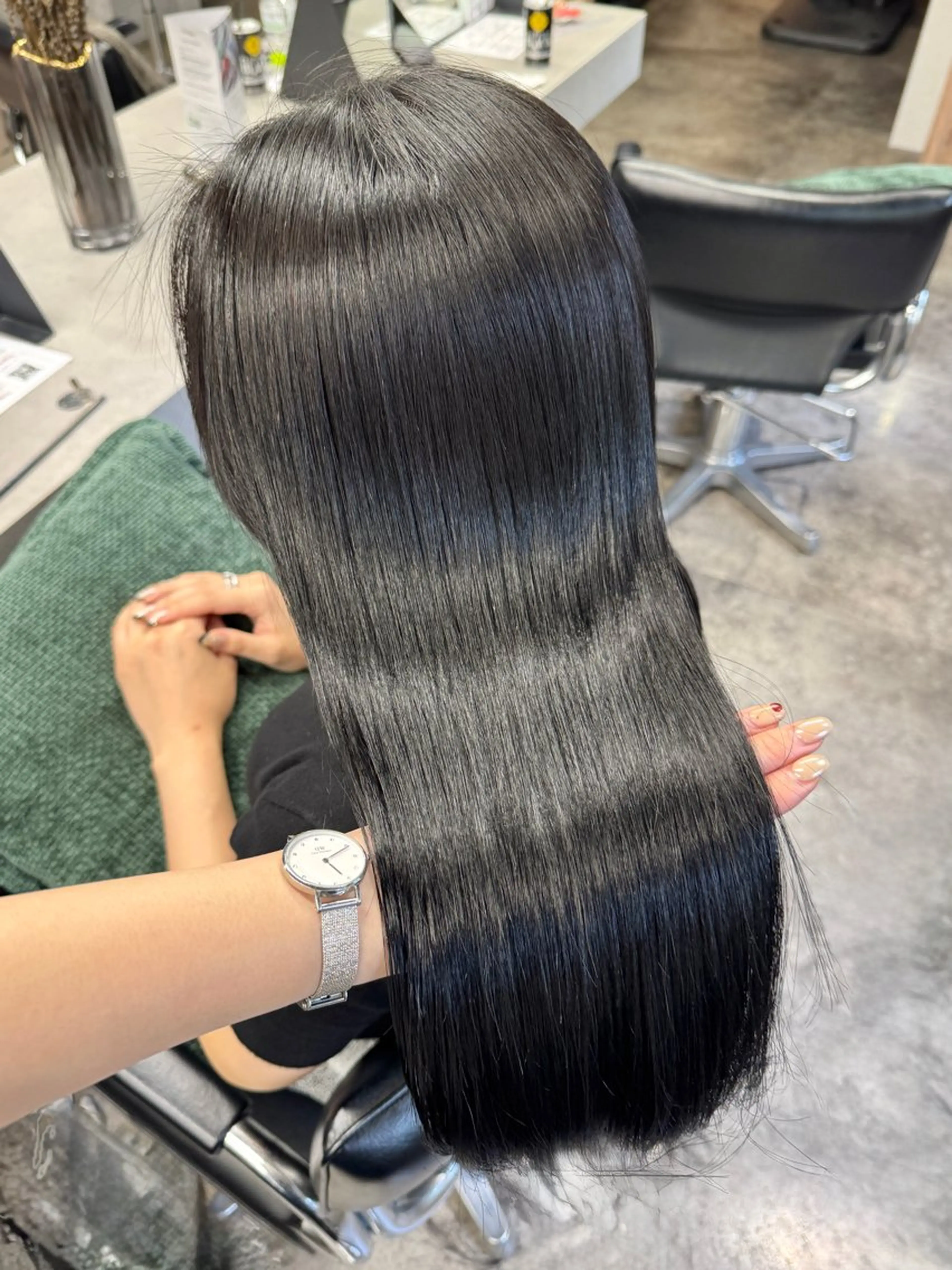 ロング カット ヘアカラー 縮毛矯正 髪質改善/艶髪 MINAMIのヘアスタイル