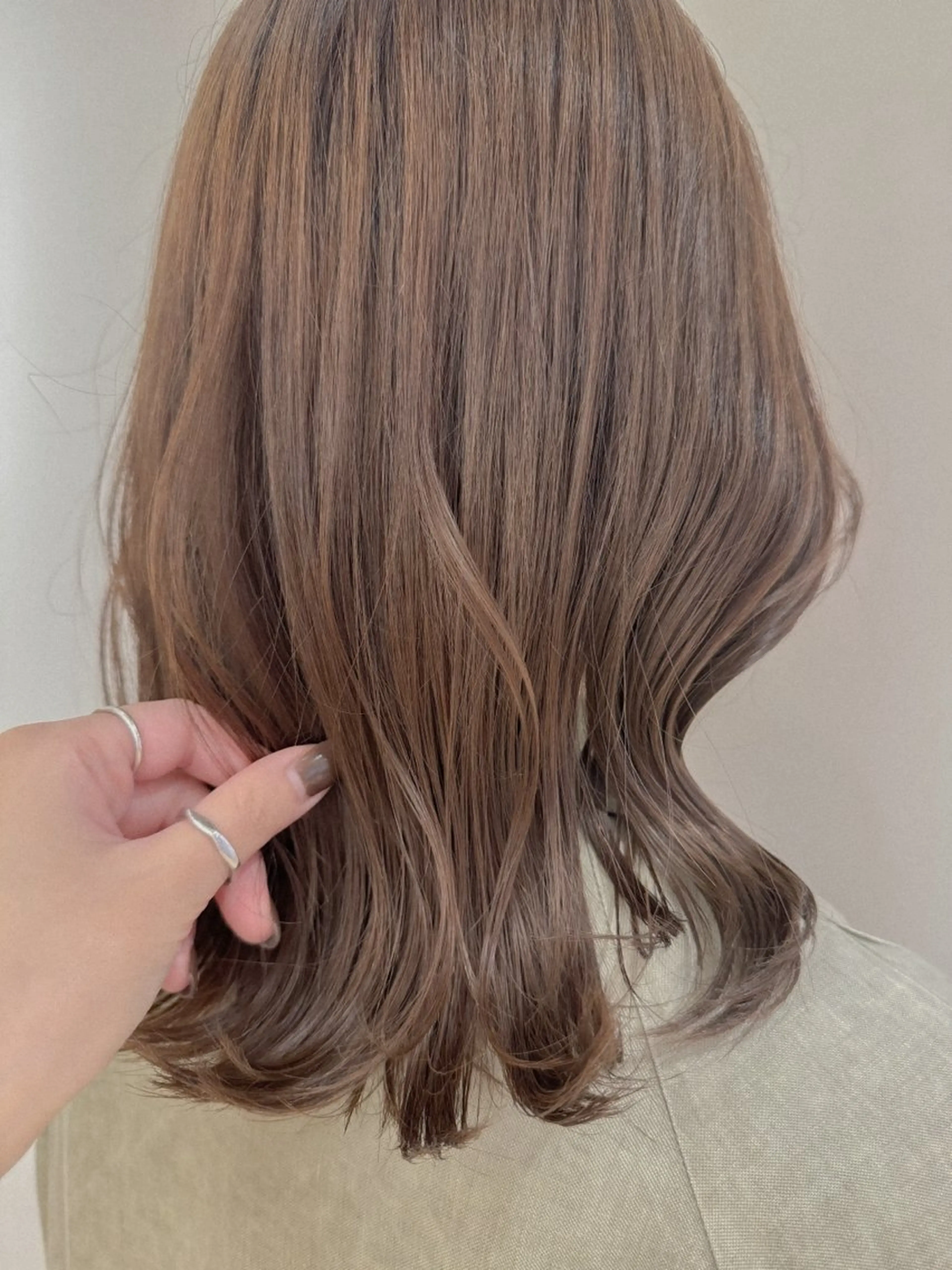 ミディアム カット ヘアカラー トリートメント えんどう みほのヘアスタイル