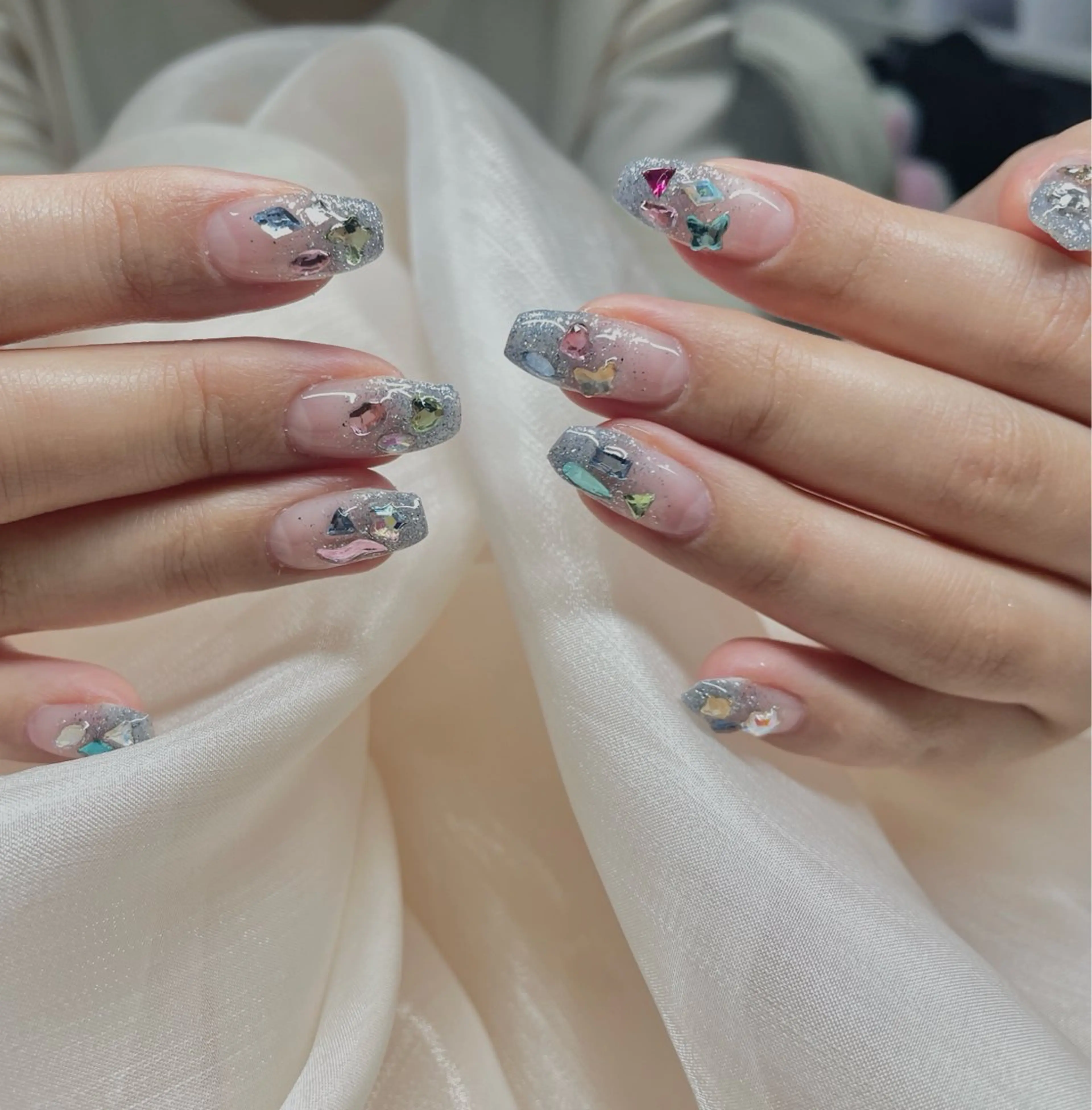 ネイル ハンドネイル Dea 心咲のネイルデザイン