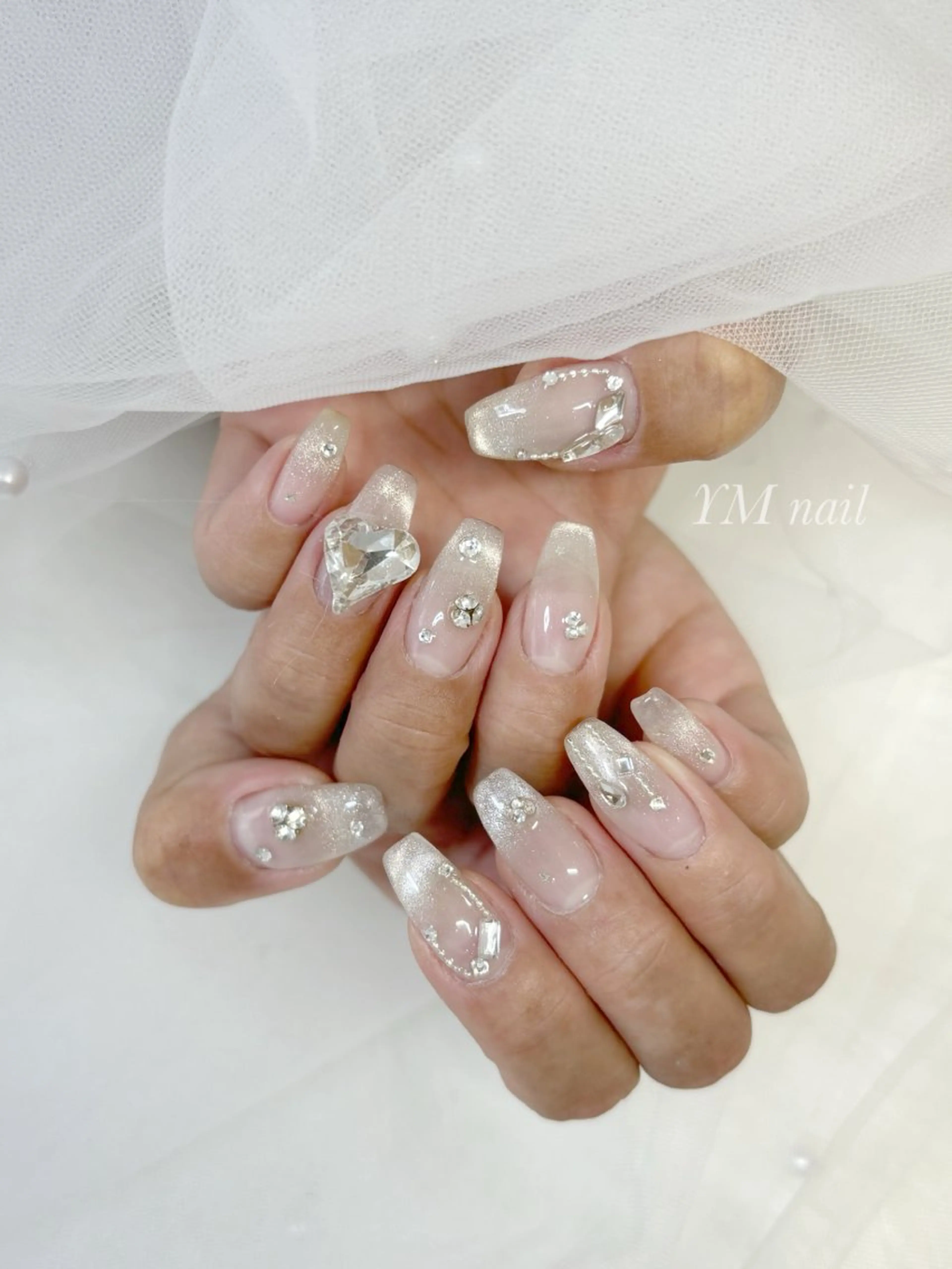 ネイル ジェルネイル グラデーション キラキラネイル 韓国ネイル マグネットネイル YM nailのネイルデザイン