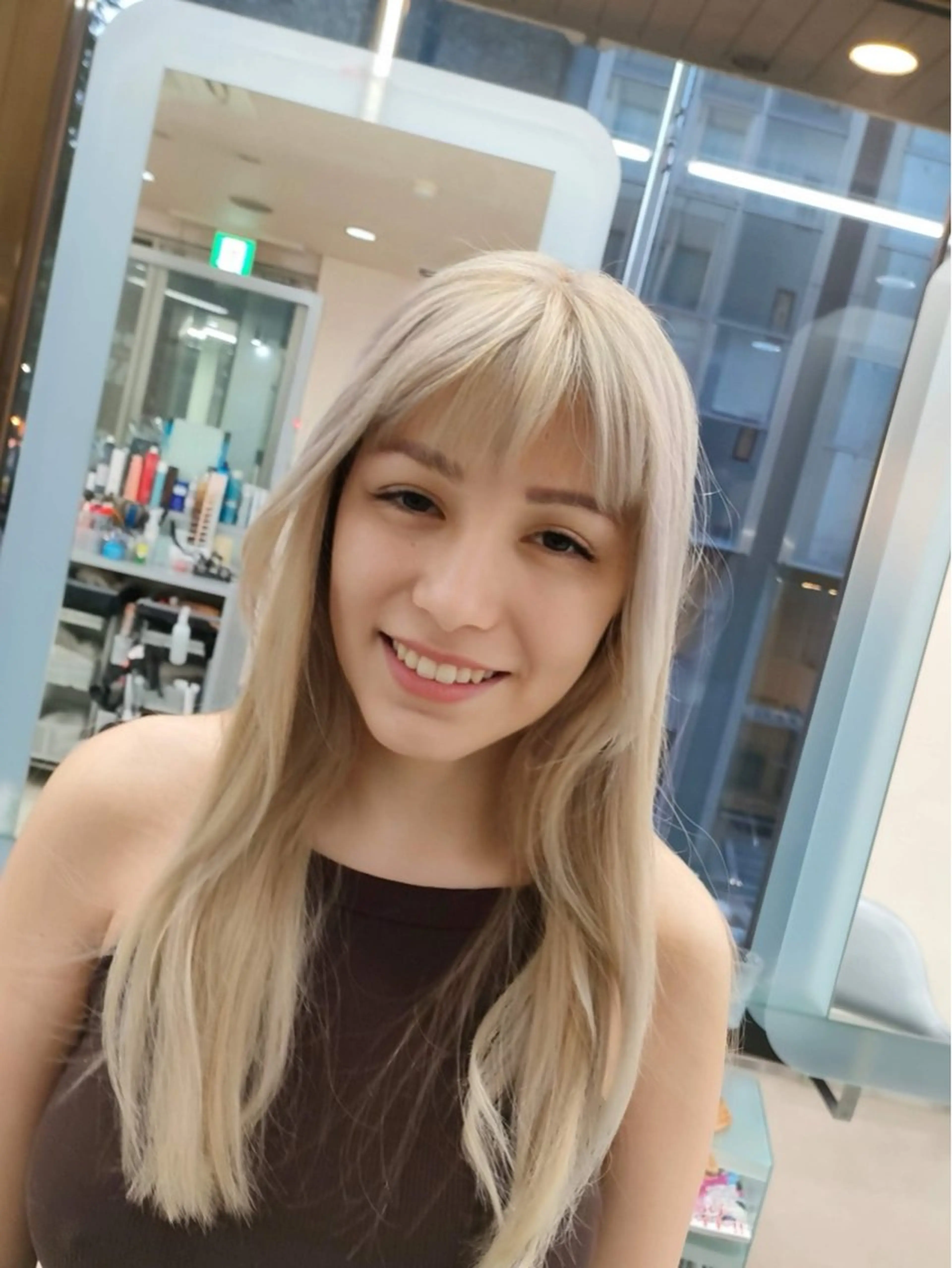 カラー ブロンド au美容室所属・au栄矢場町 水素髪質改善Tのヘアスタイル