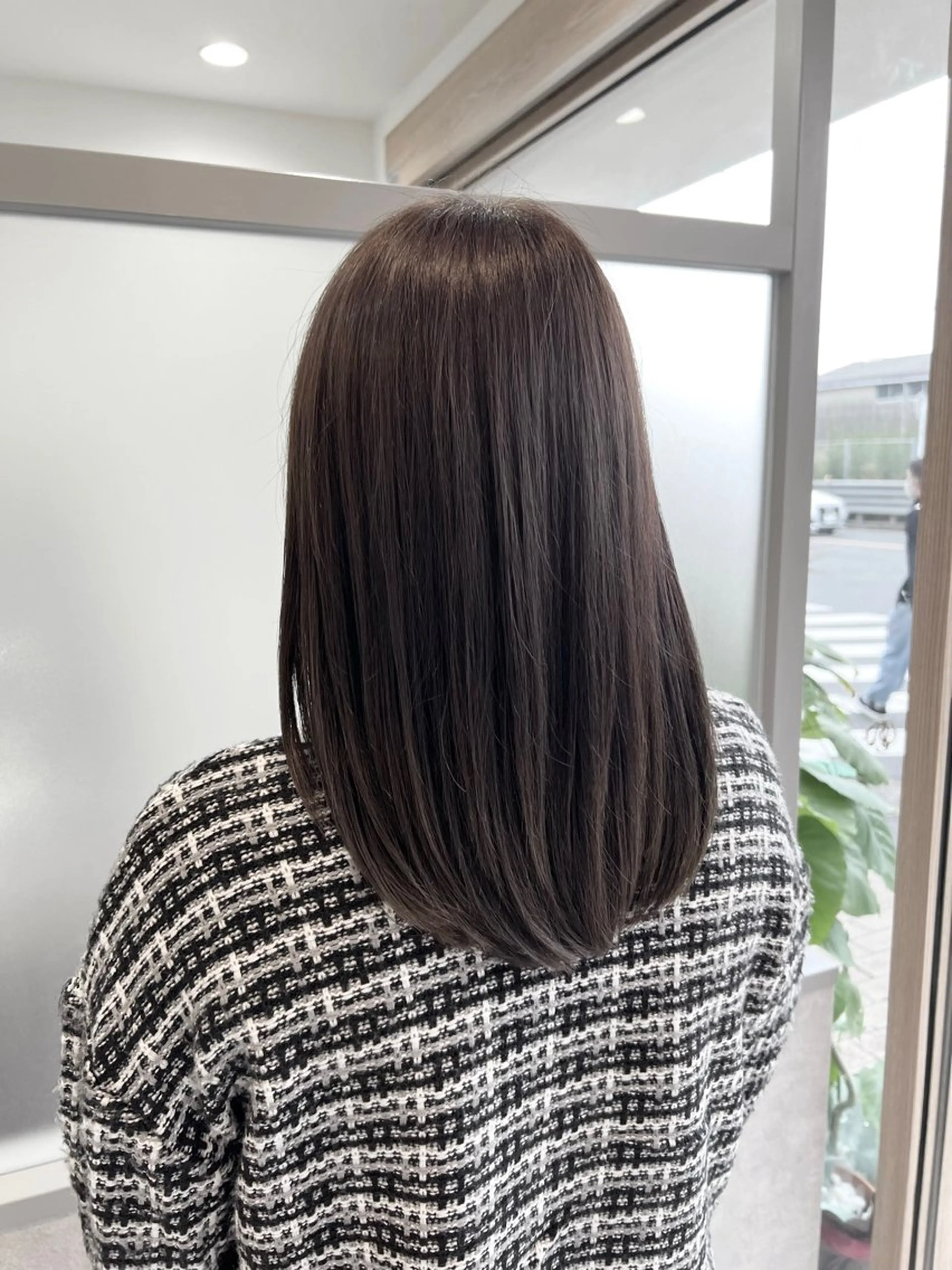 セミロング カラー ブリーチ トリートメント カット トリートメント ヘッドスパ studio HEAP 辻堂 髪質改善サロン所属・美髪矯正/髪質改善 🌼 原田 愛弓のヘアスタイル