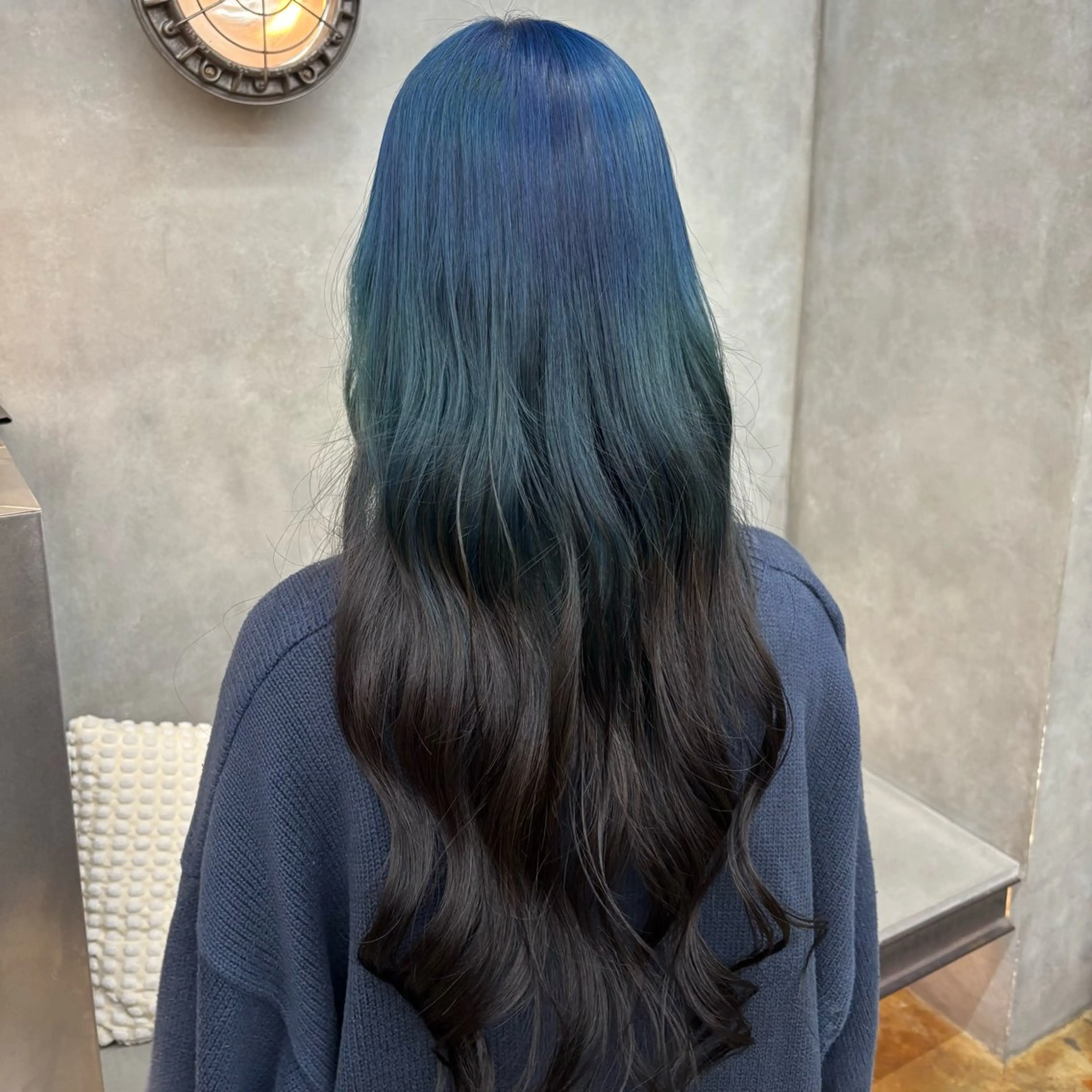 ロング カラー デザインカラー ヘアカラー BELO OSAKA マオのヘアスタイル