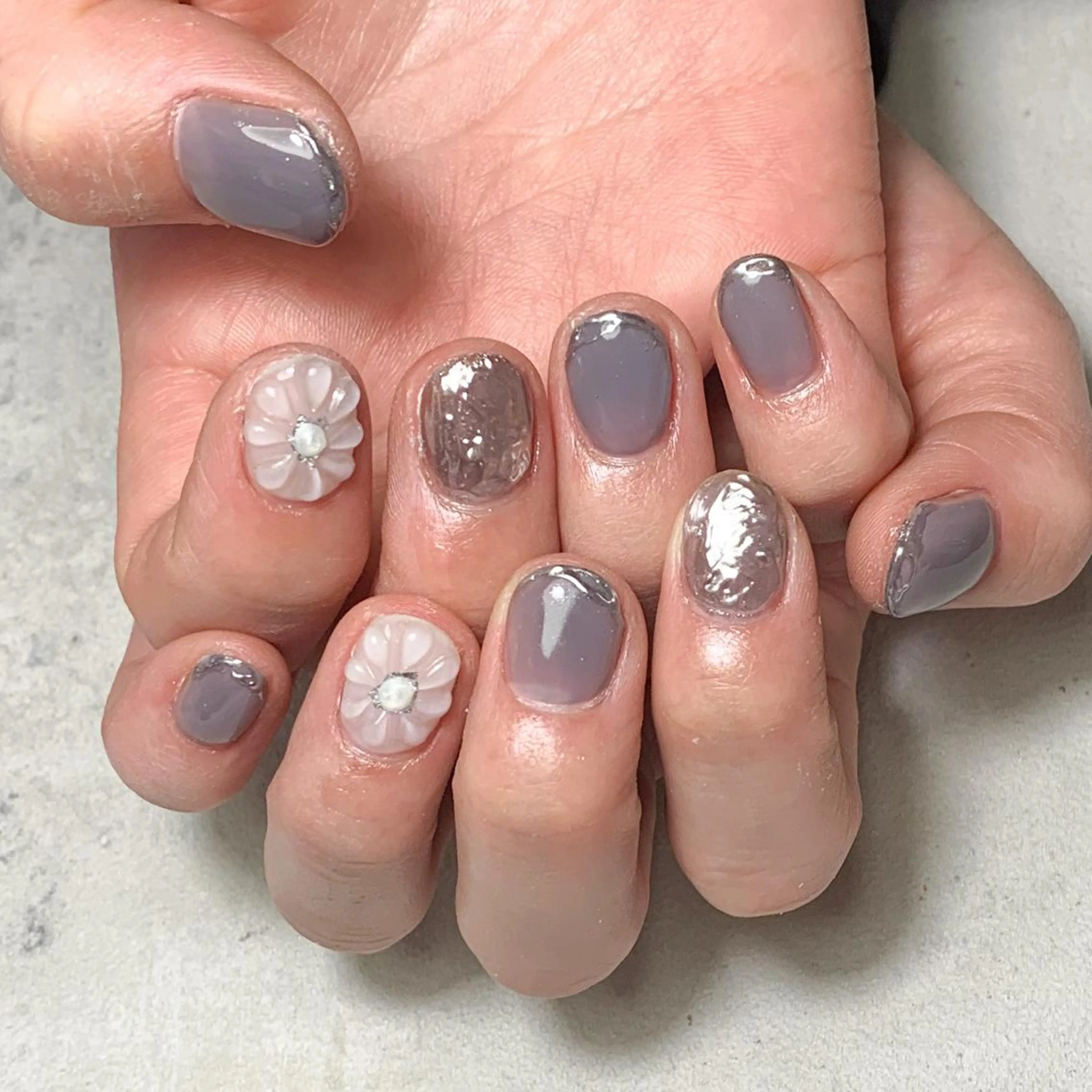 ネイル atelier　FIORITURA所属・FIORITURA aiのネイルデザイン