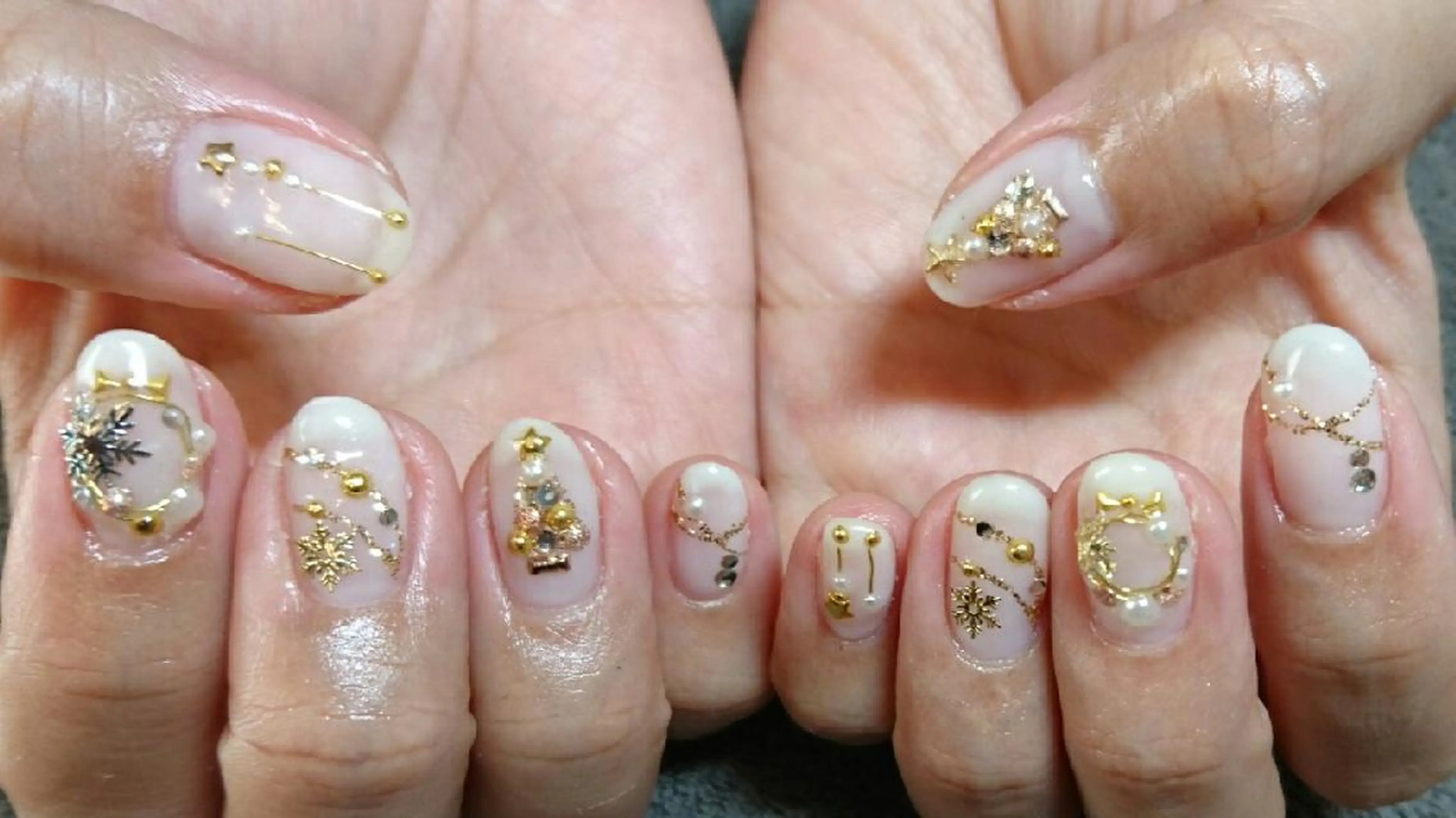 ネイル LAVISH nail salonのヘアスタイル