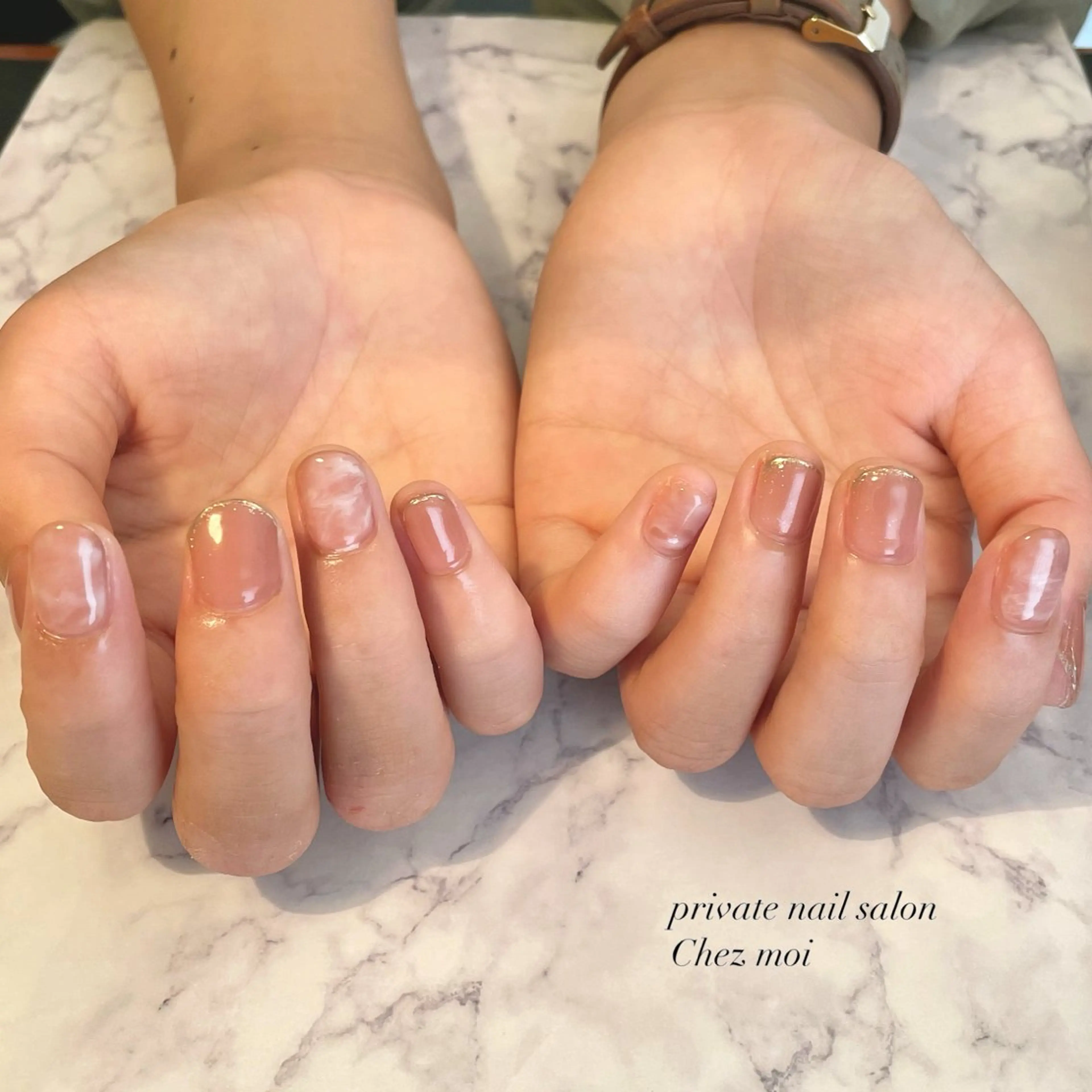 ネイル ニュアンスネイル KOMINE TOMOKOのネイルデザイン