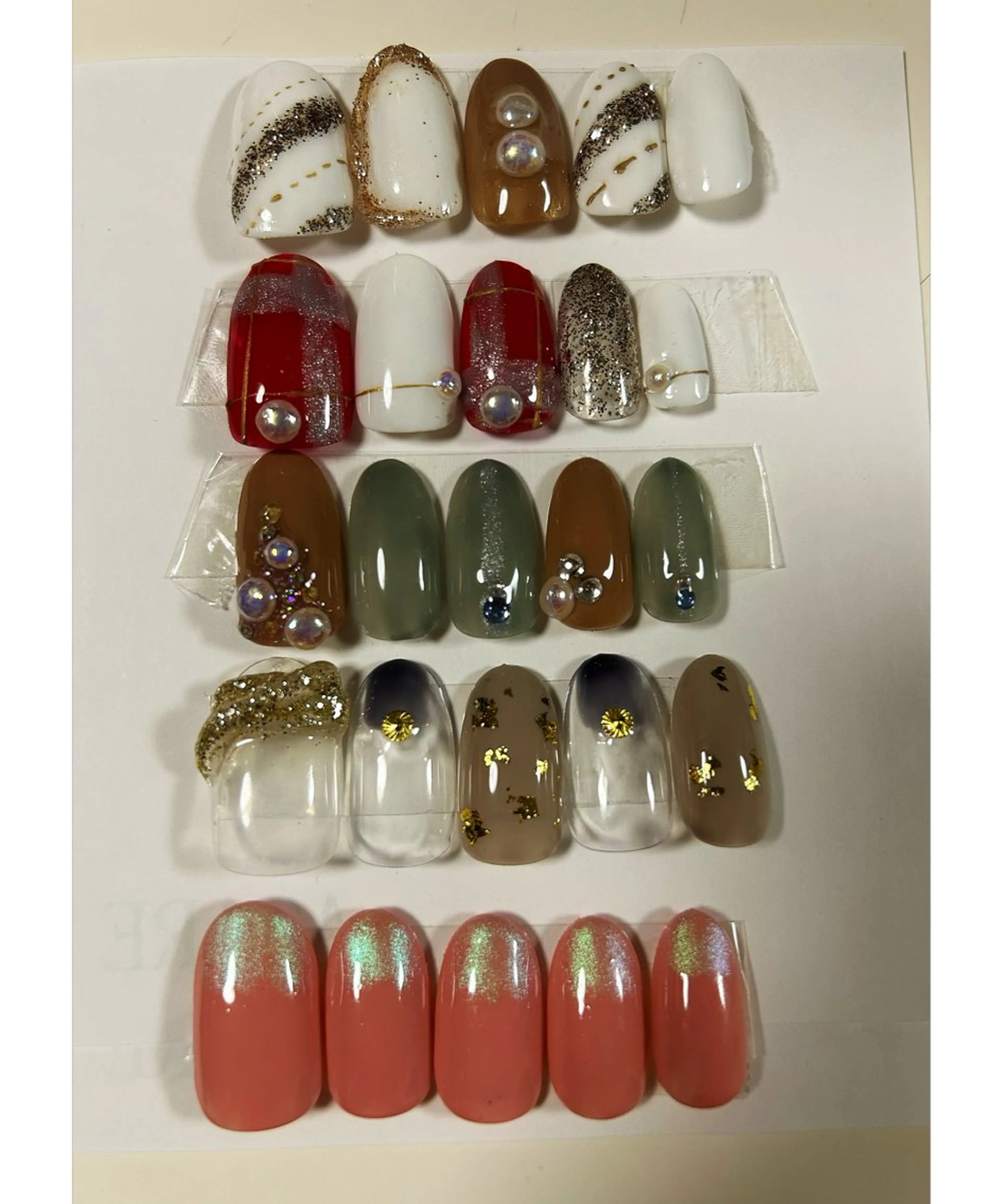 ネイル 冬ネイル クリスマス ハンドネイル 自宅サロン♡ Mamiのネイルデザイン