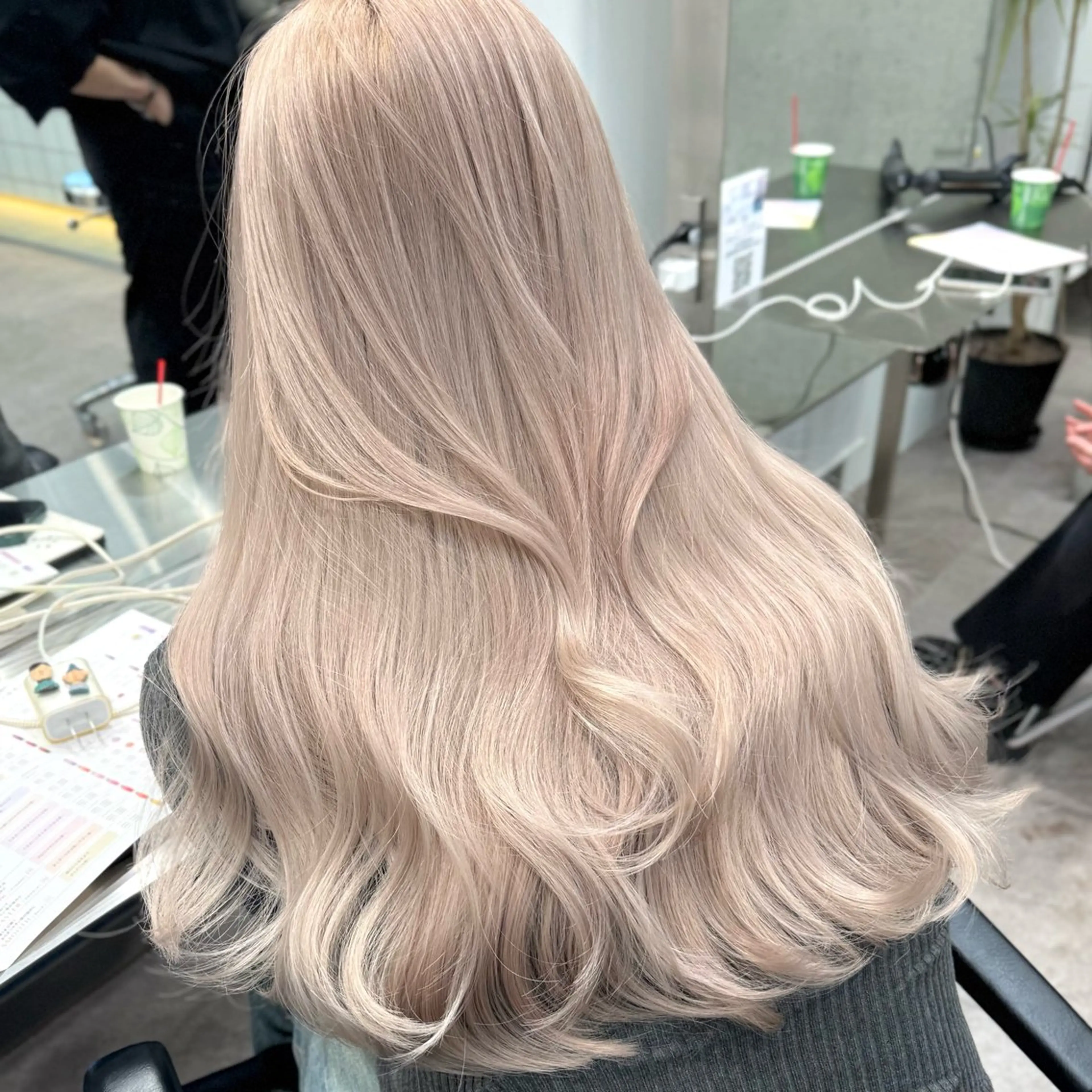 【新規限定】 🌹ブリーチリタッチ➕オンカラー🌹の写真