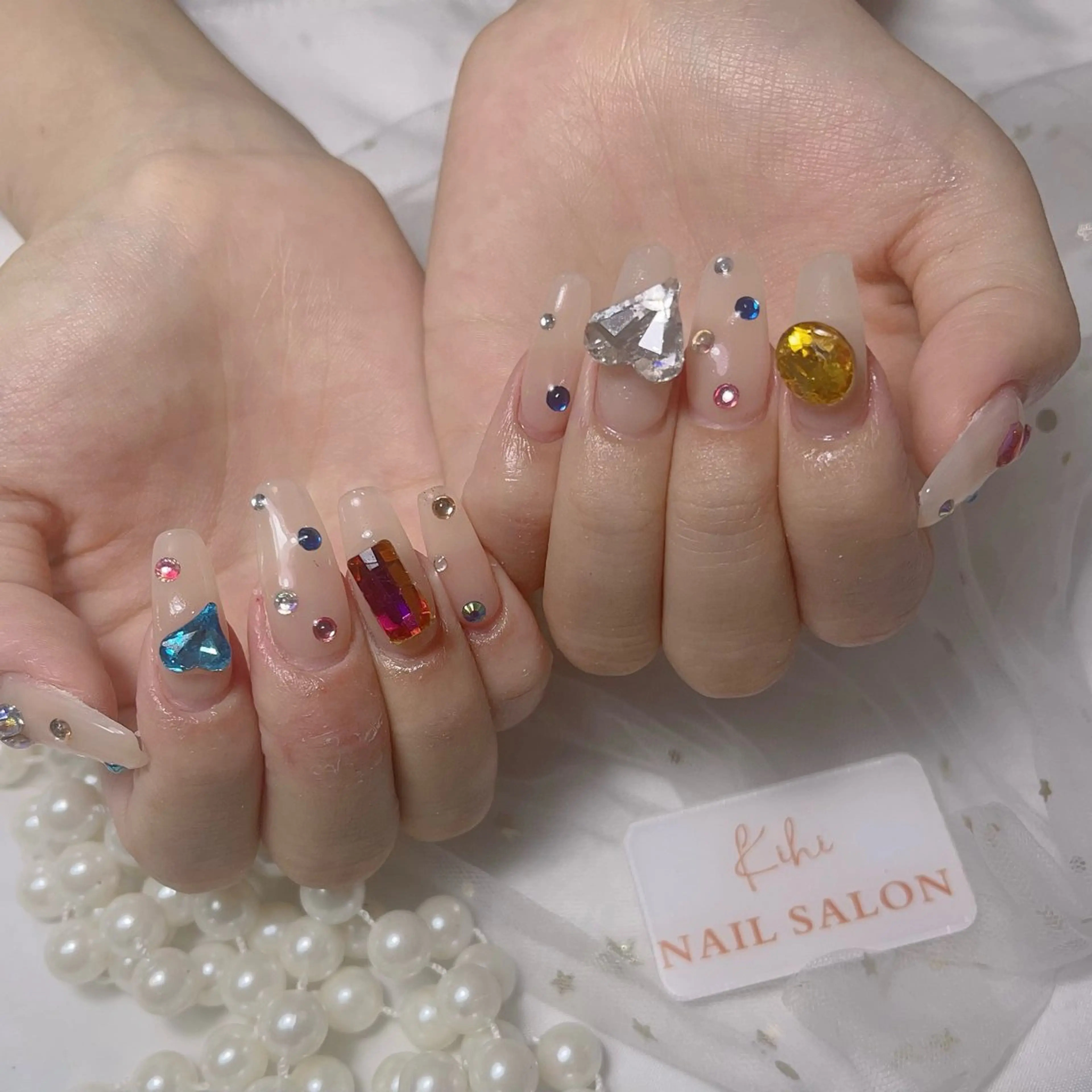 ネイル アートネイル フレンチネイル ジェルネイル グラデーション 韓国ネイル ハンドネイル 💕鈴木ユリ パラジェル/オフ無料のネイルデザイン