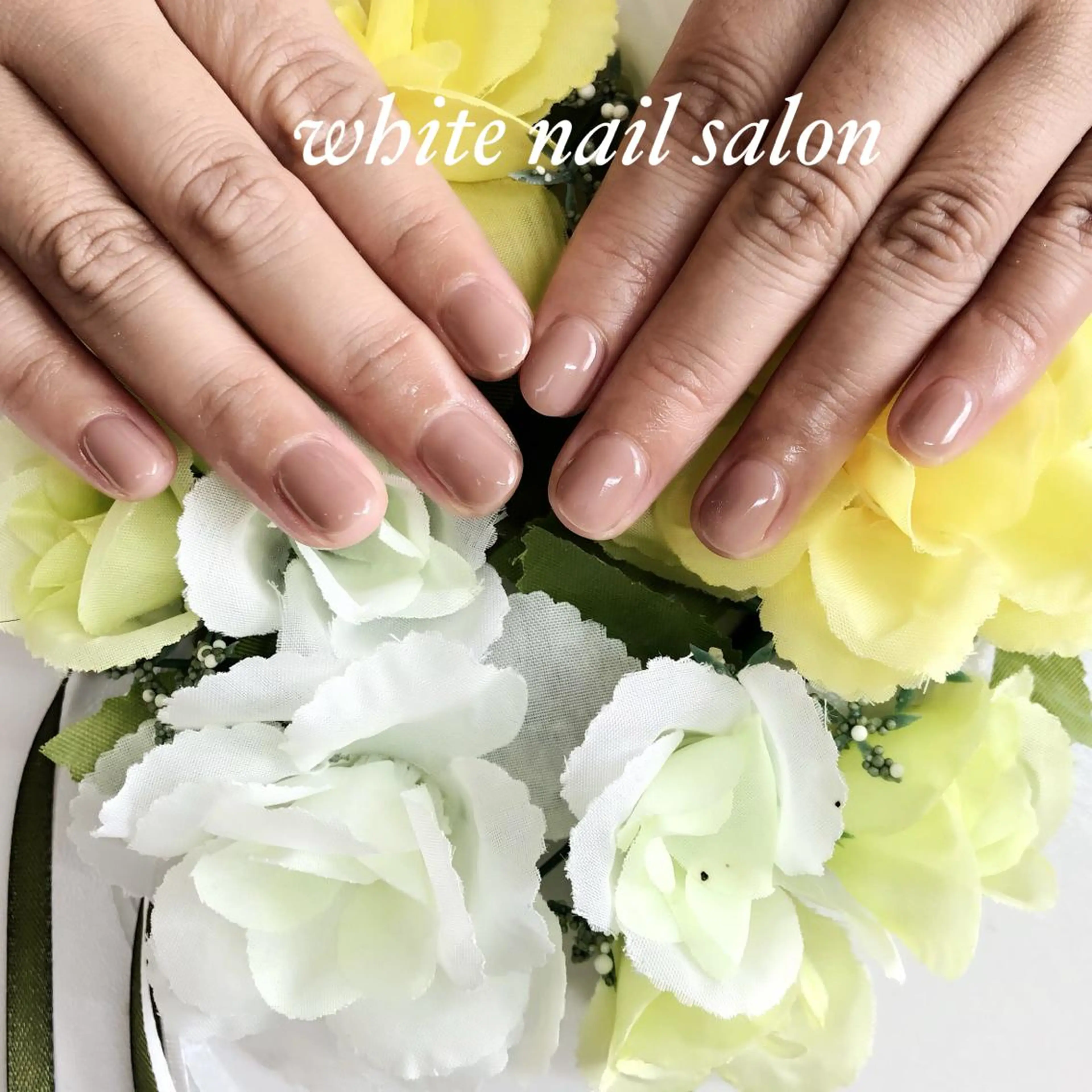 ネイル フットネイル ジェルネイル ハードジェル オフィスネイル ワンカラーネイル ハンドネイル white nail salonのネイルデザイン