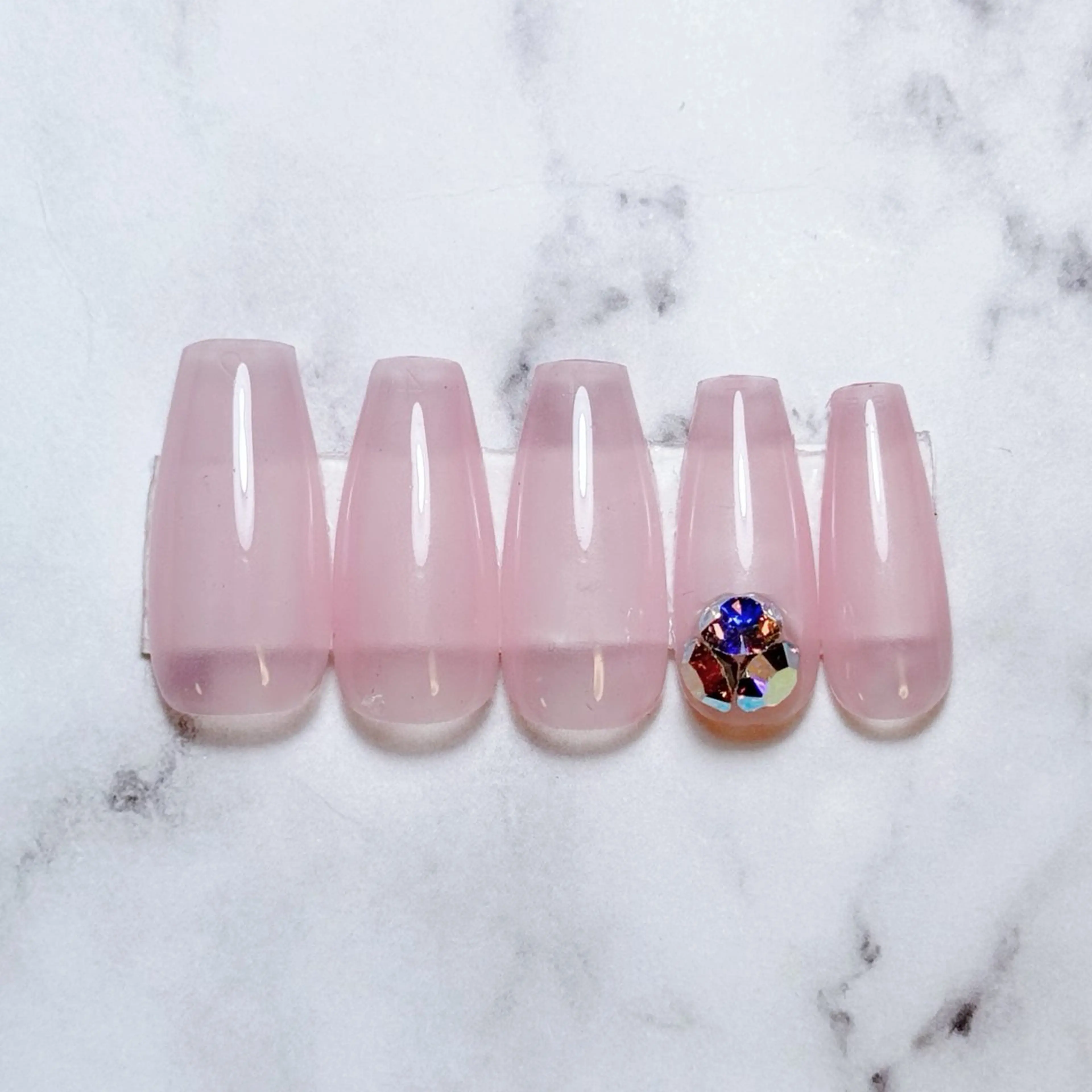 ネイル 🍑Yun nail 店長🍑のネイルデザイン