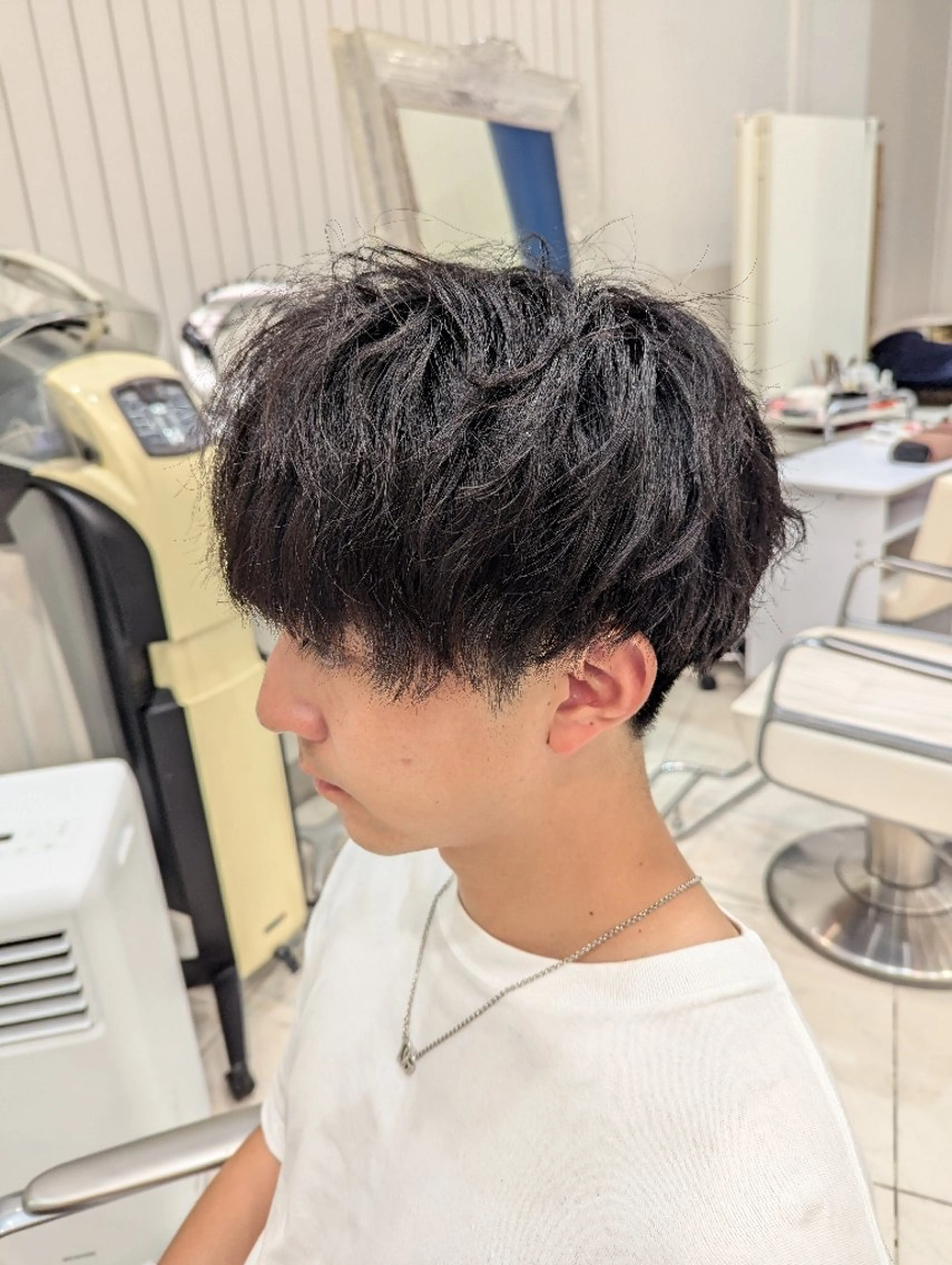 パーマ ショート メンズ メンズパーマ メンズツイストパーマ ツイストパーマ 髪質改善 カミムラのヘアスタイル