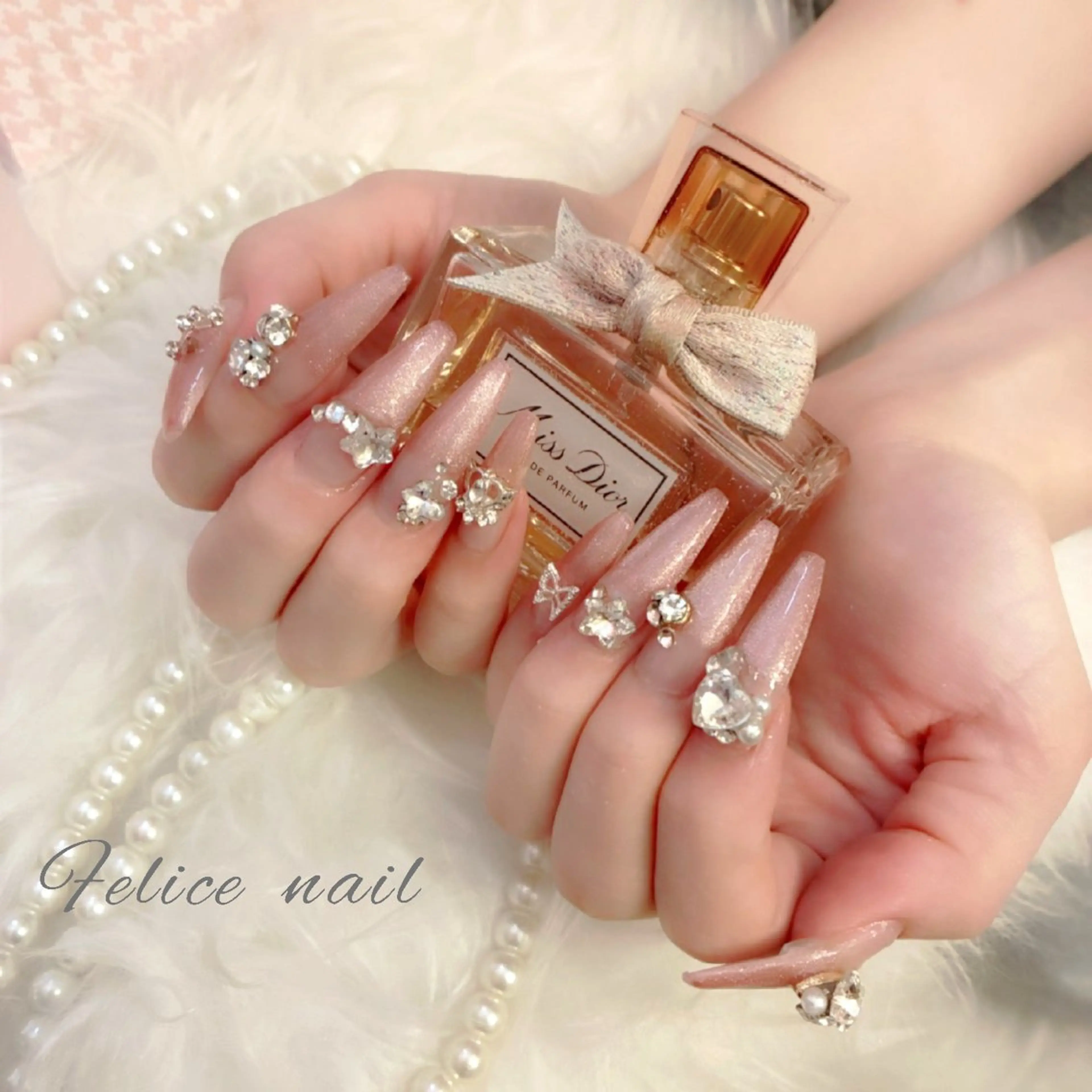 ネイル マグネットネイル ピンク ワンホンネイル felice nailのネイルデザイン