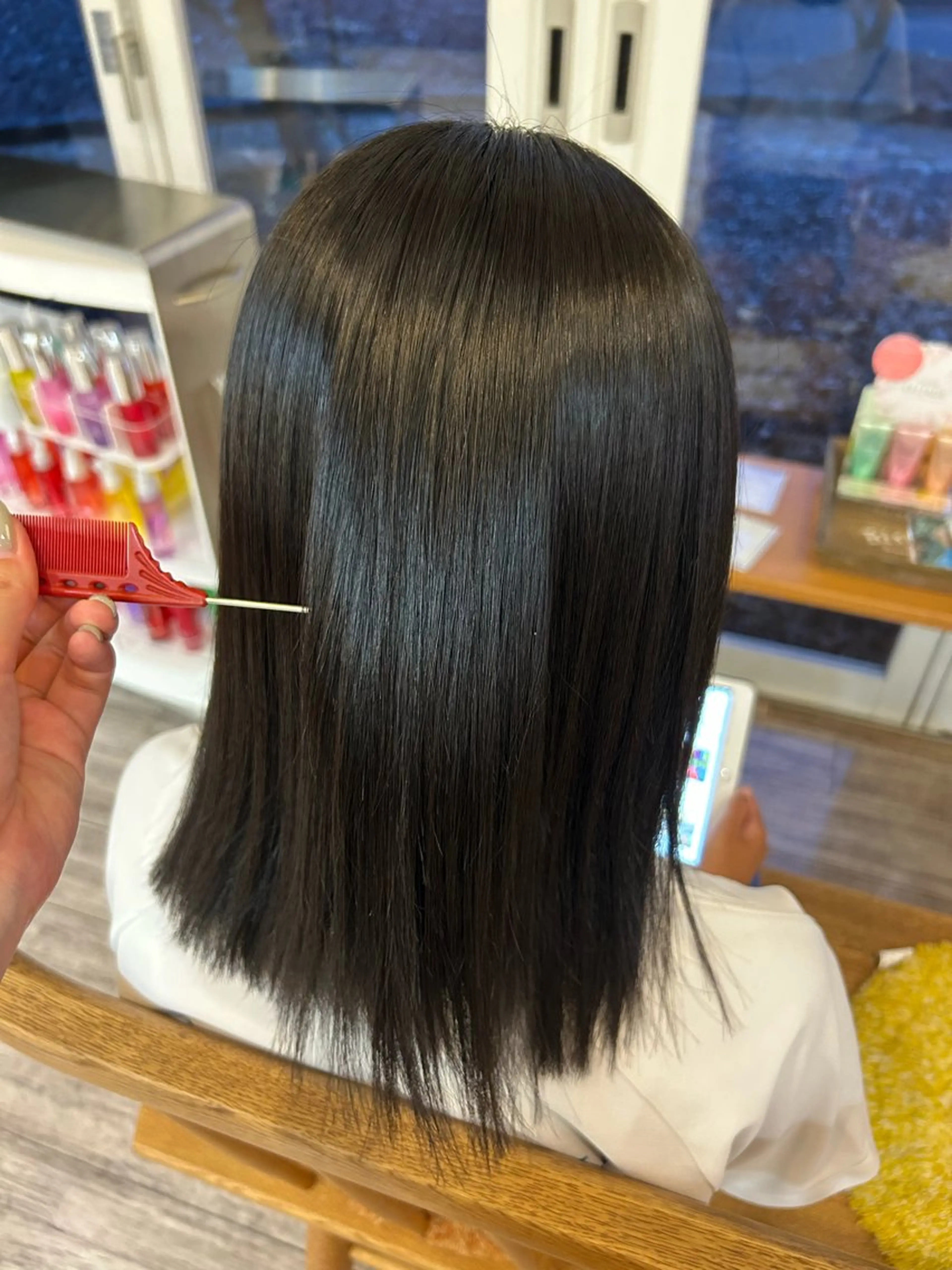セミロング 縮毛矯正 縮毛矯正 ヘアルームflat・ Rena🌼ྀིのヘアスタイル