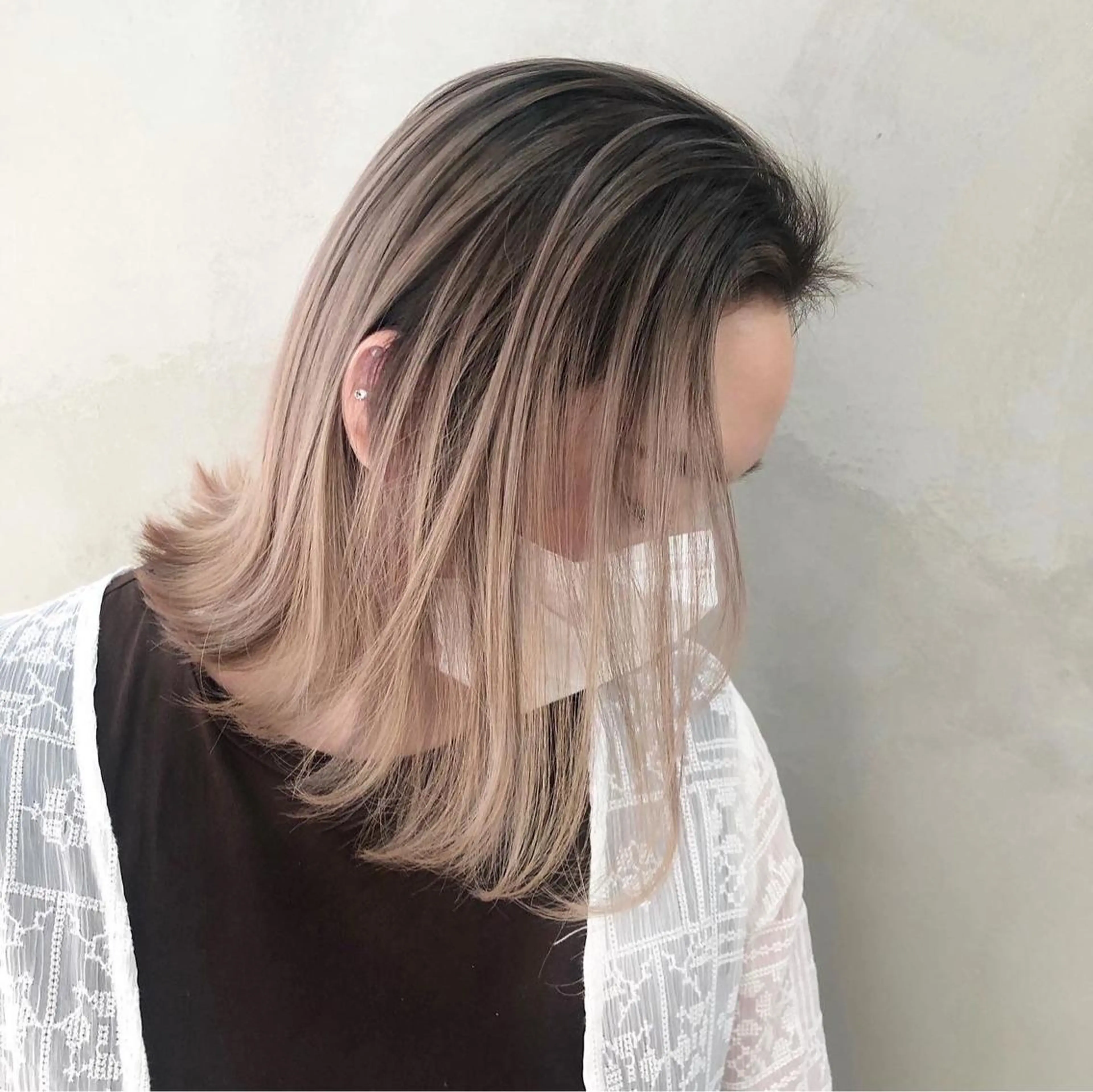 ミディアム カラー ヘアカラー 顔タイプ診断®︎ ハイトーンカラーのヘアスタイル