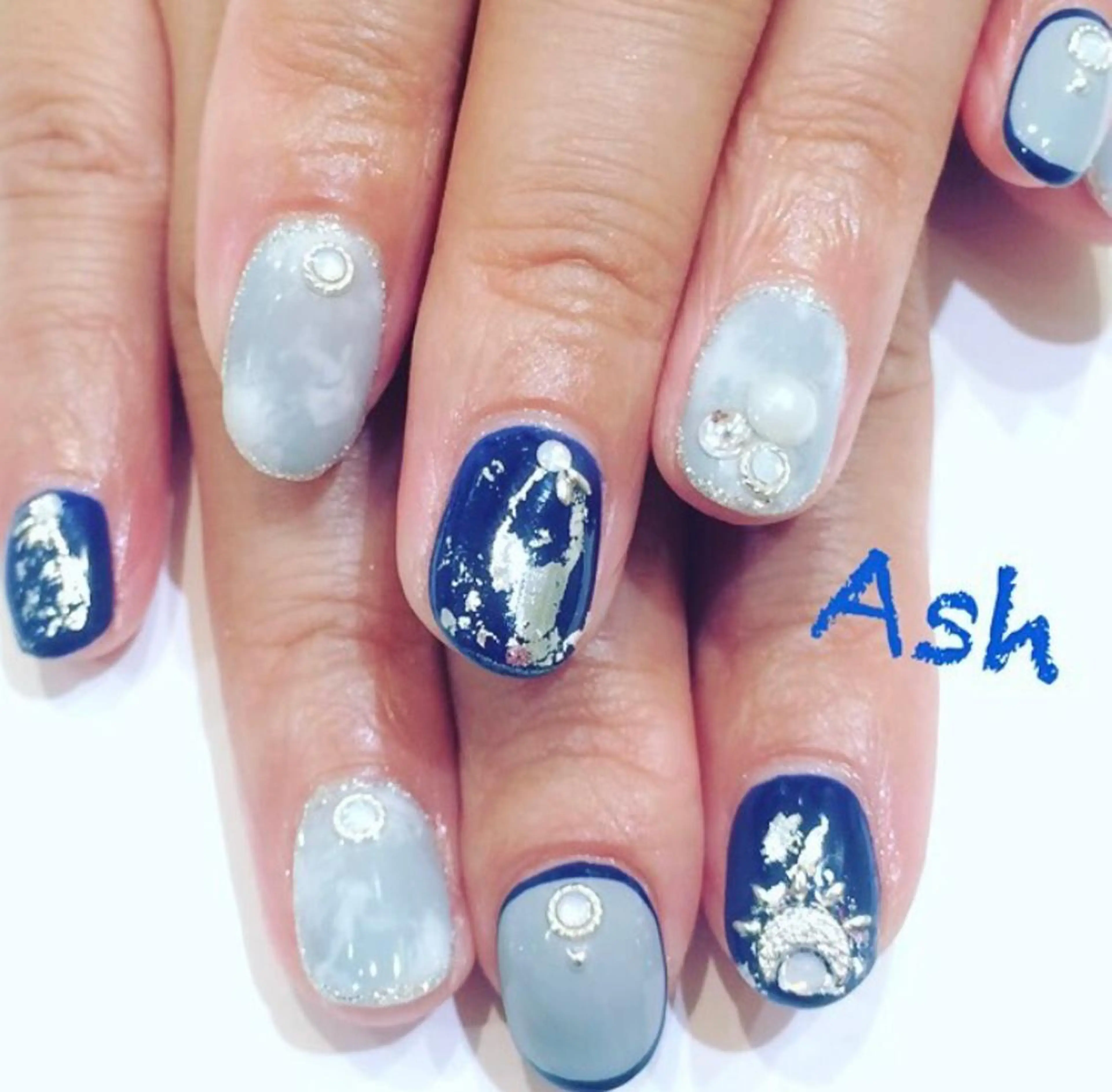 ネイル ワンカラーネイル 🩵NORIKO 上品ネイルが得意🩵のネイルデザイン