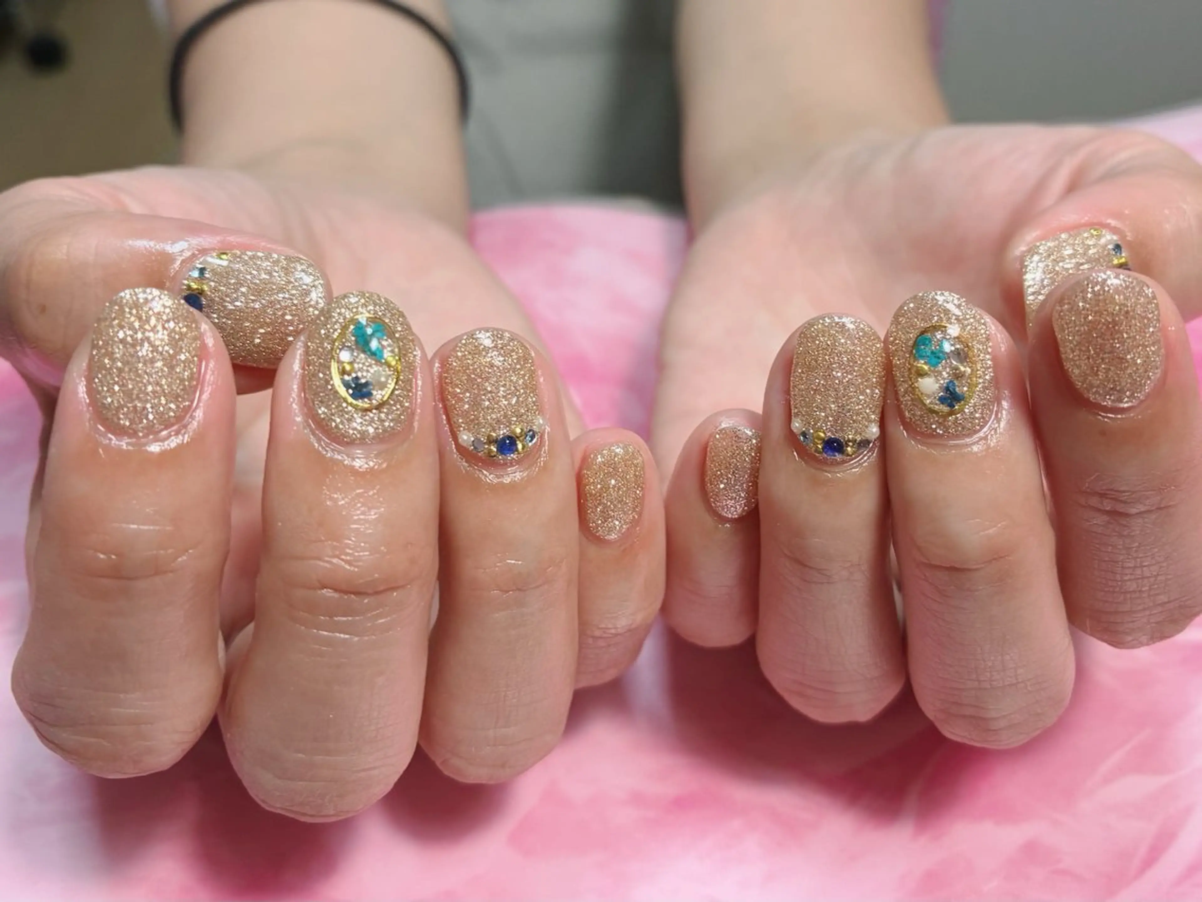 ショート ハンドネイル hs nail salonのネイルデザイン