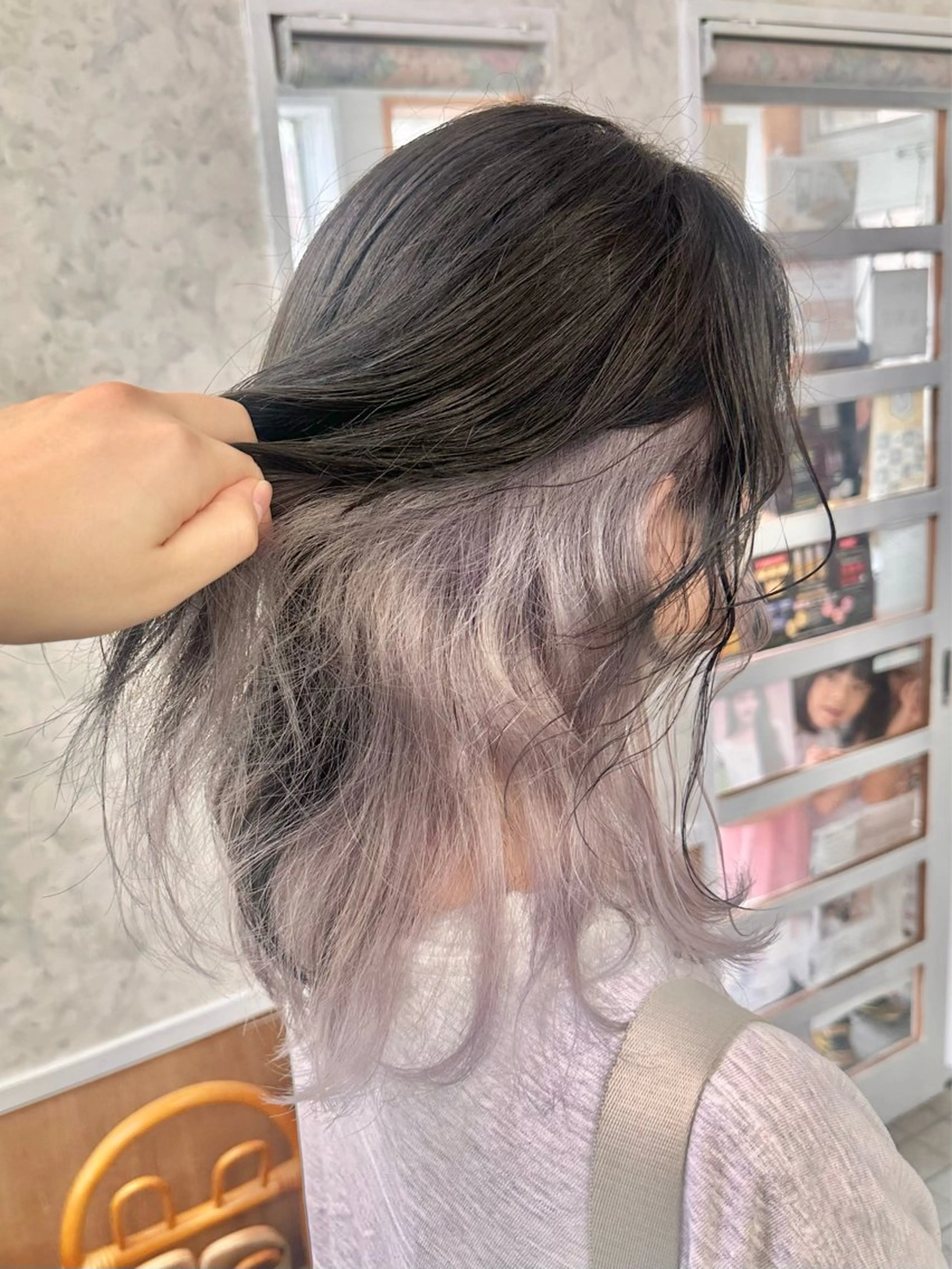 セミロング カラー 髪質改善のプロ✨りな さんのヘアスタイル