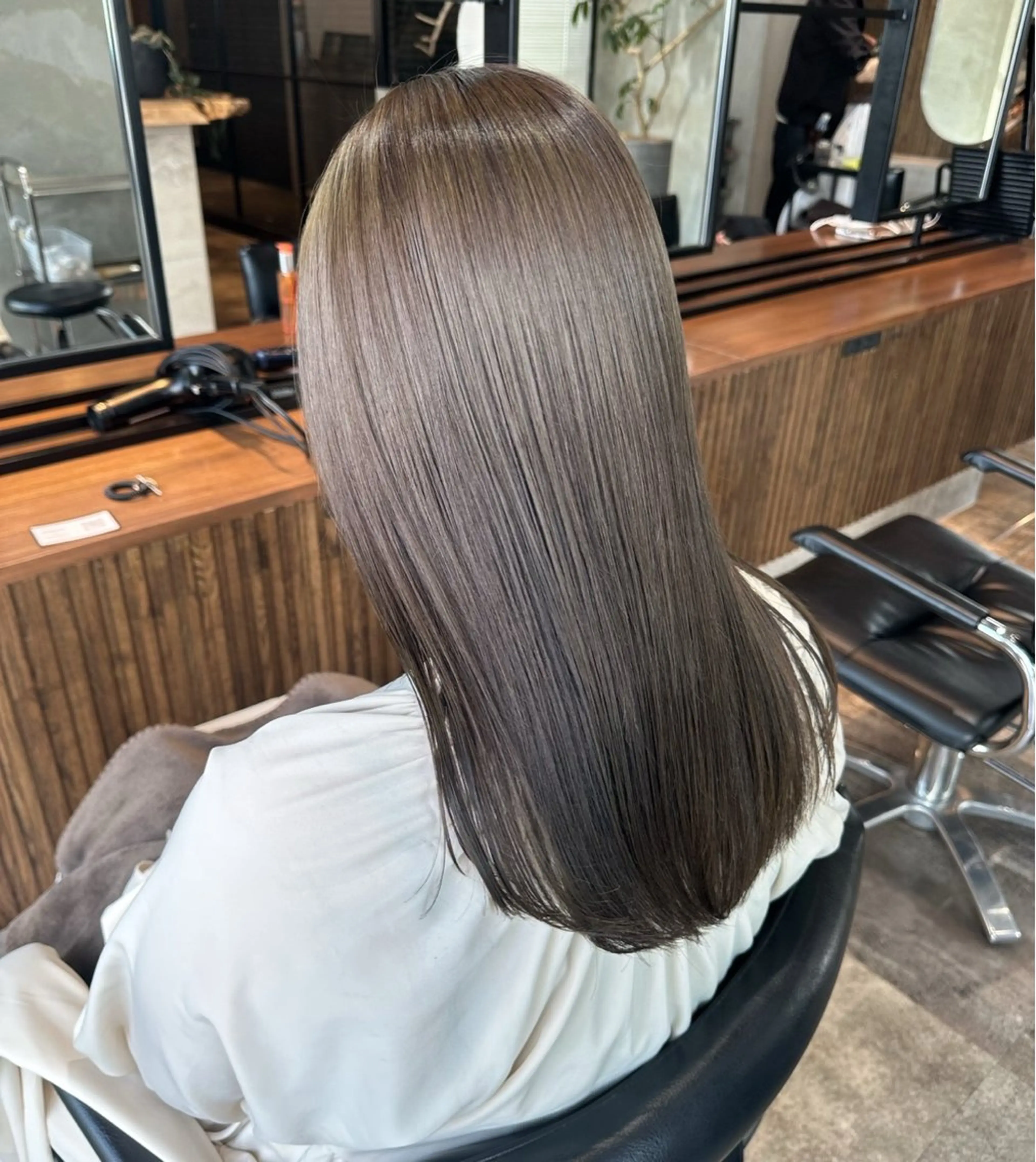 カット＋コスメストレート＋最新トリートメント💫の写真