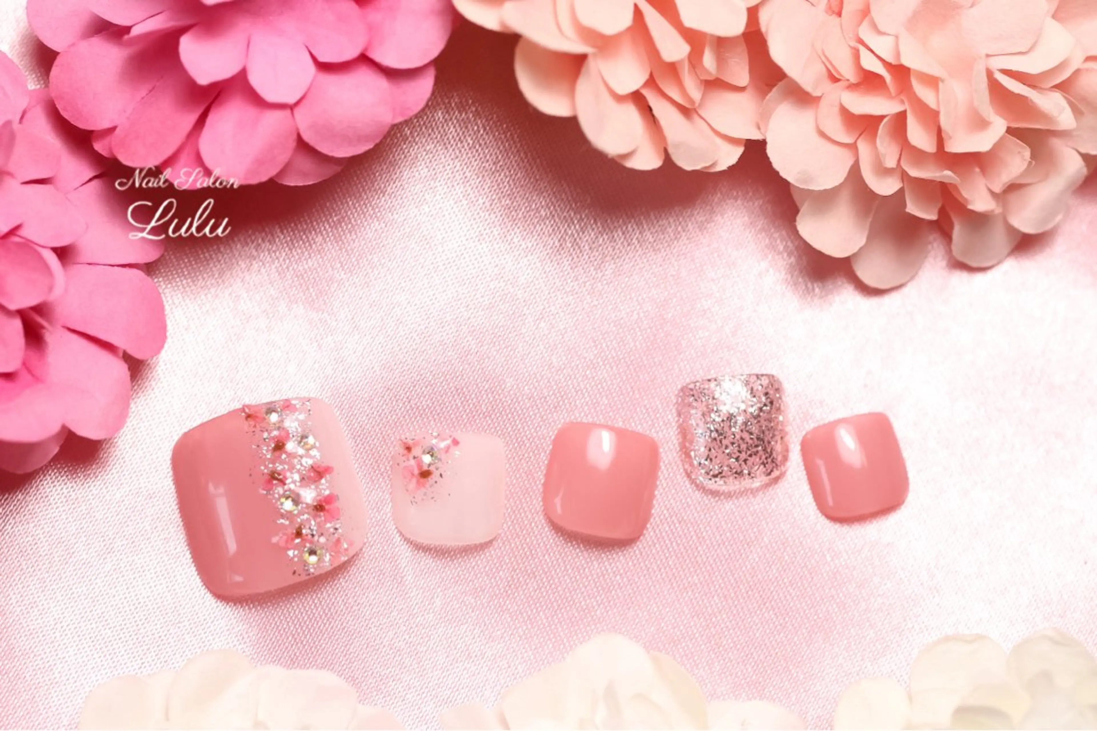 ネイル フットネイル Lulu nail salon 南堀江店所属・西村 あやかのネイルデザイン