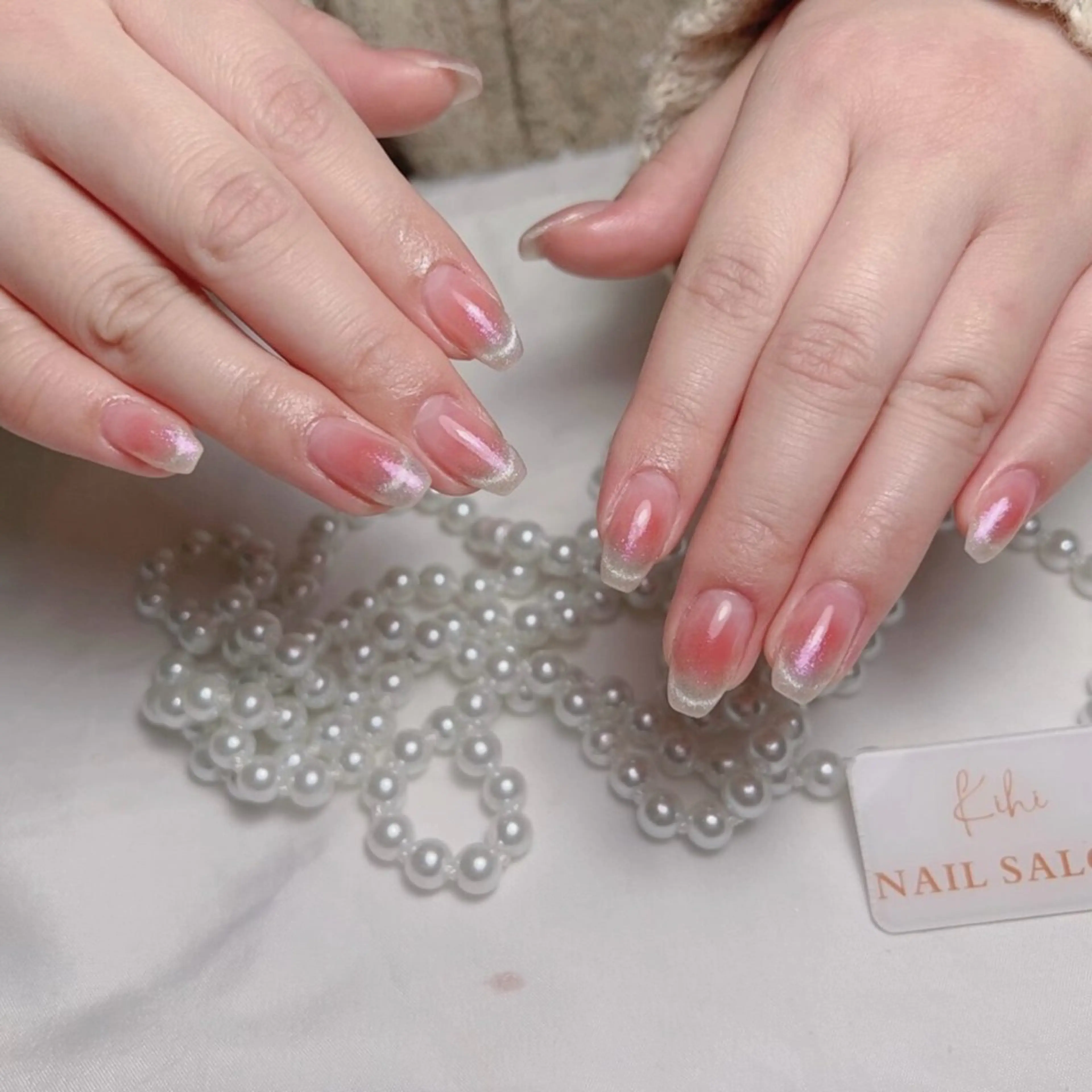 ネイル アートネイル フレンチネイル ジェルネイル グラデーション 韓国ネイル ハンドネイル ハンドケア さくら💮💮 【オフ無料】のネイルデザイン