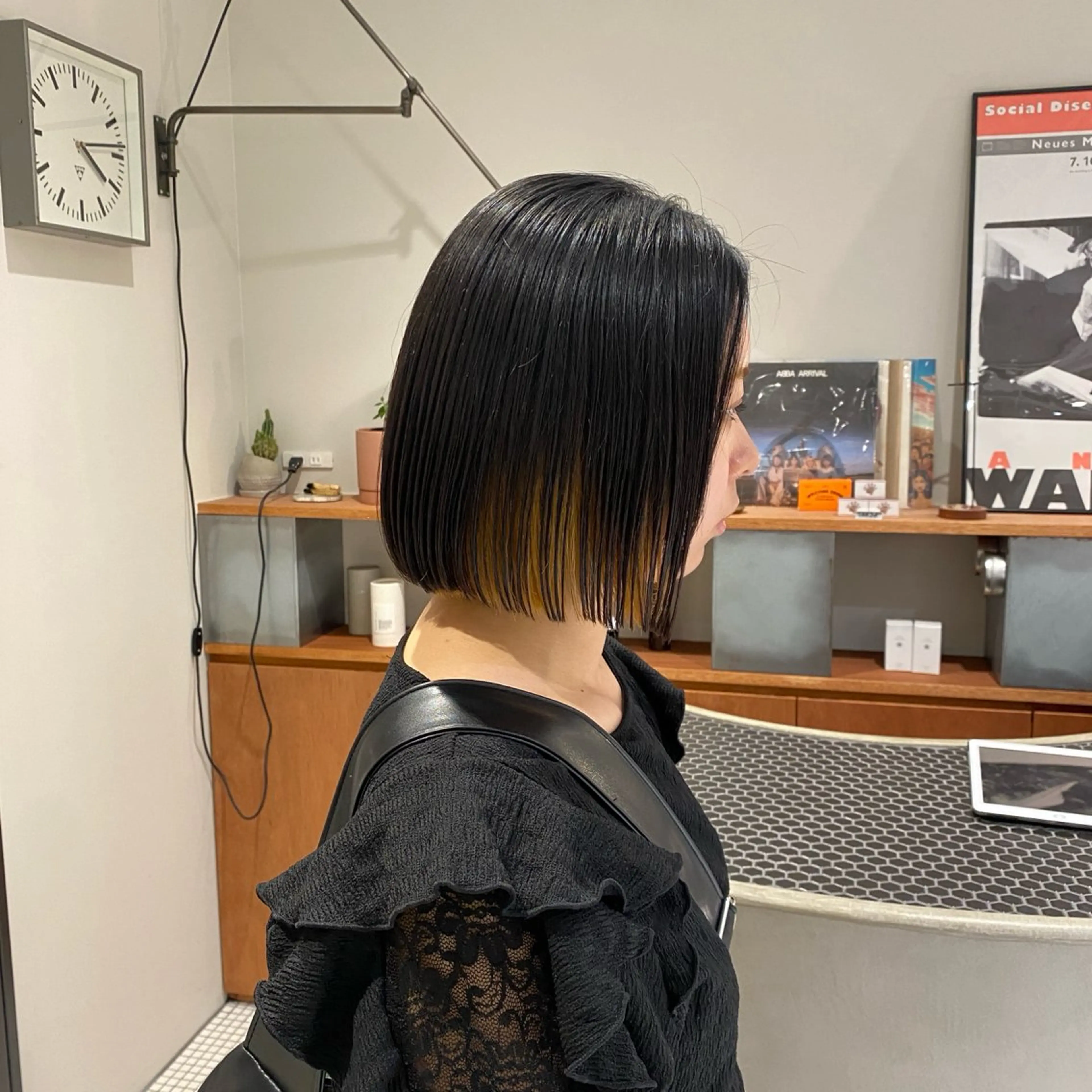 ミディアム パーマ ボブ 縮毛矯正 カット 縮毛矯正 トリートメント 酸性縮毛矯正/ ホッタケイシのヘアスタイル