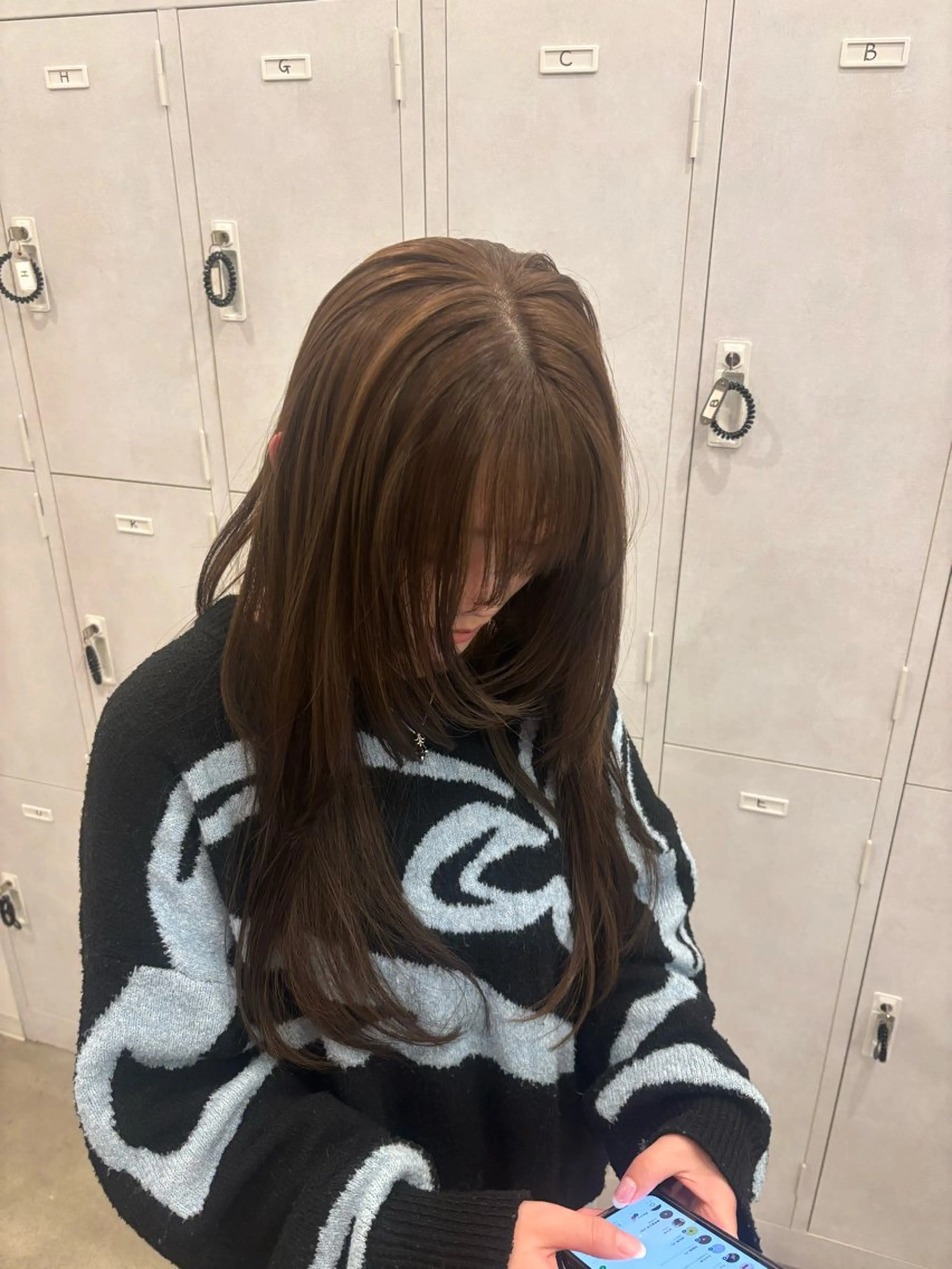 カラー 佐藤 優里のヘアスタイル