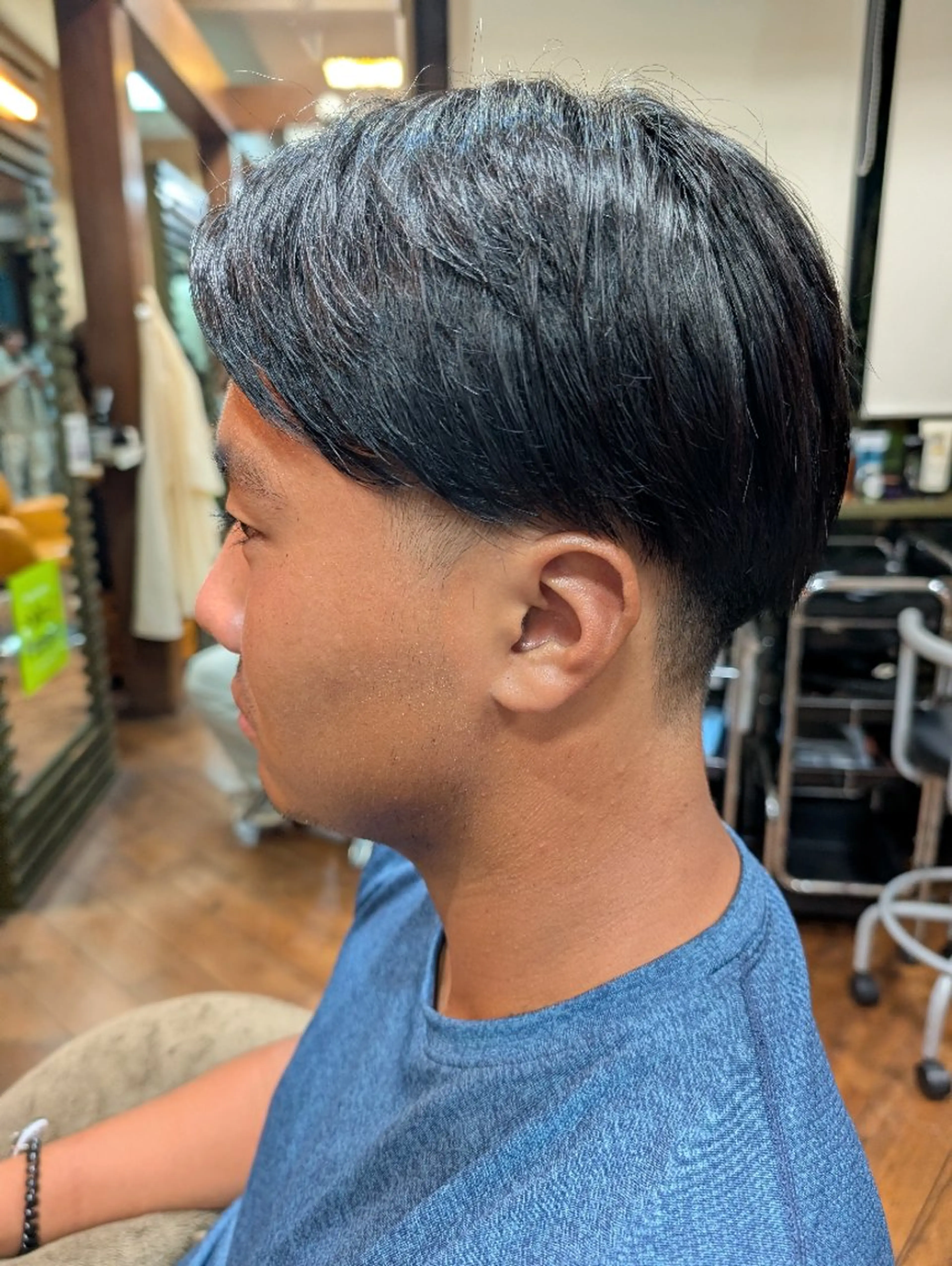 ショート メンズ フェードカット ツーブロック 刈り上げ カット 本田 圭輔のヘアスタイル