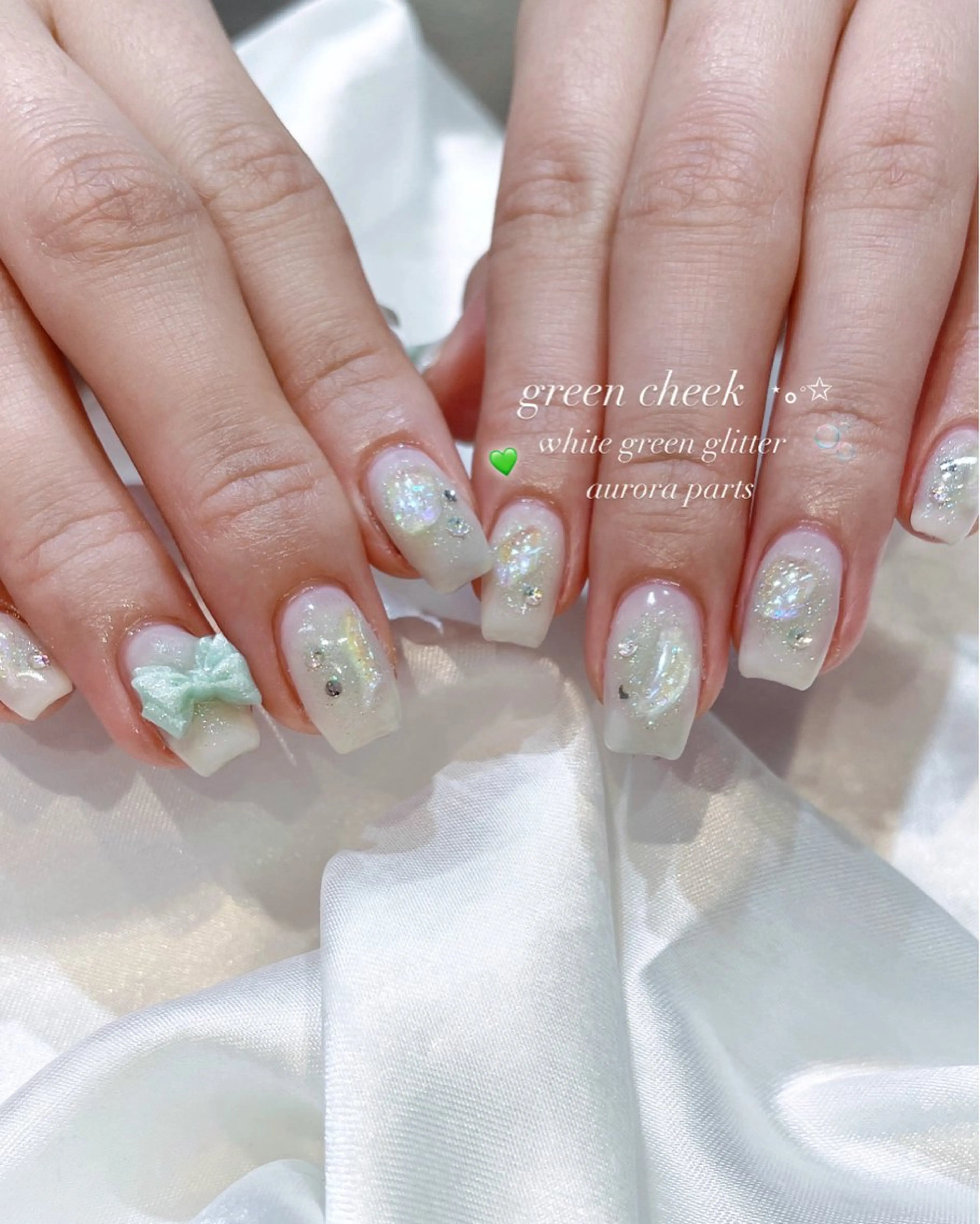 ネイル ハンドネイル classic 新横浜所属・山田 暉のネイルデザイン