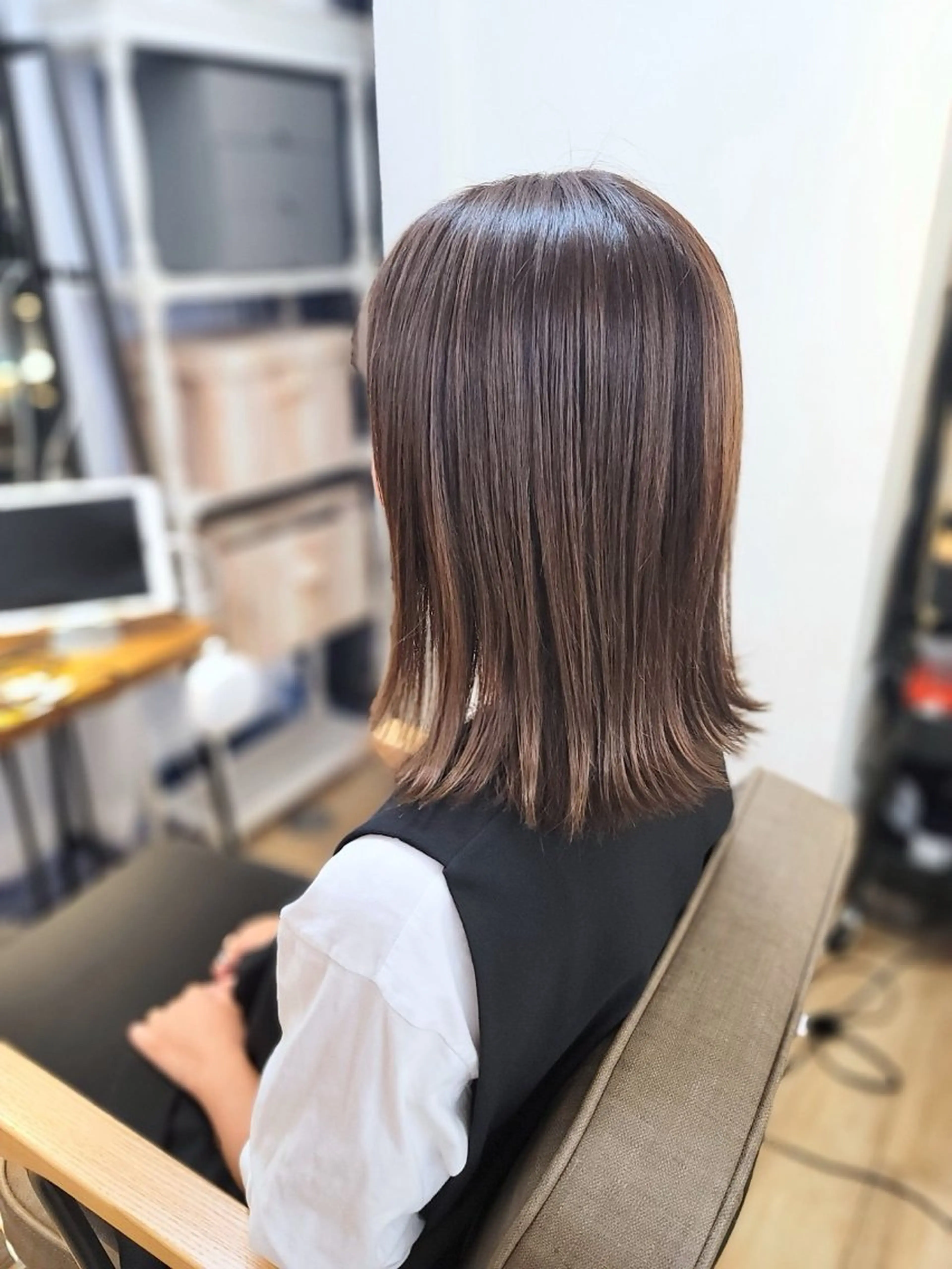 ミディアム カラー 岡部 愛花のマツエク・マツパデザイン