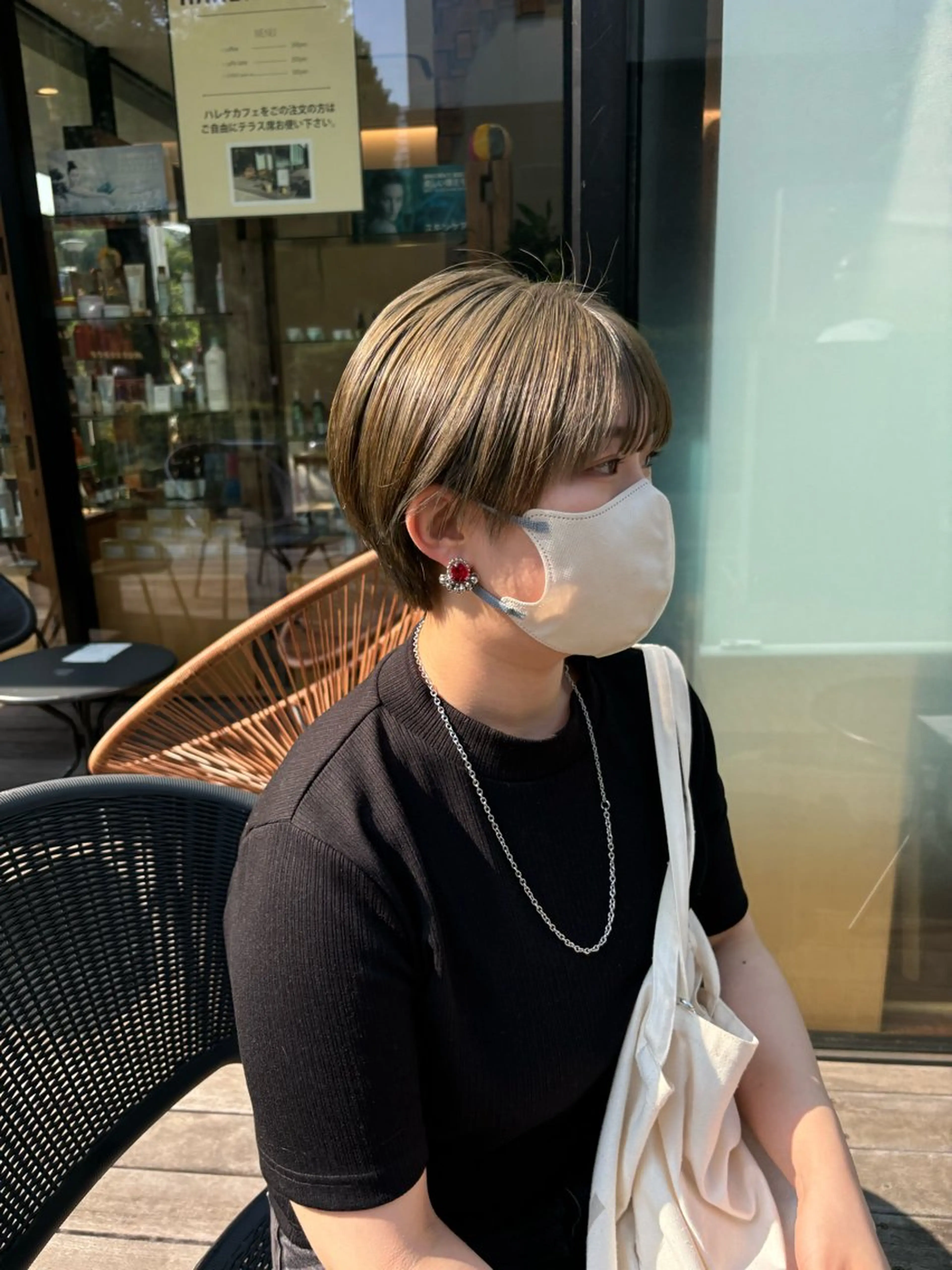 ショート カラー ヘアアレンジ 加藤 愛実のヘアスタイル