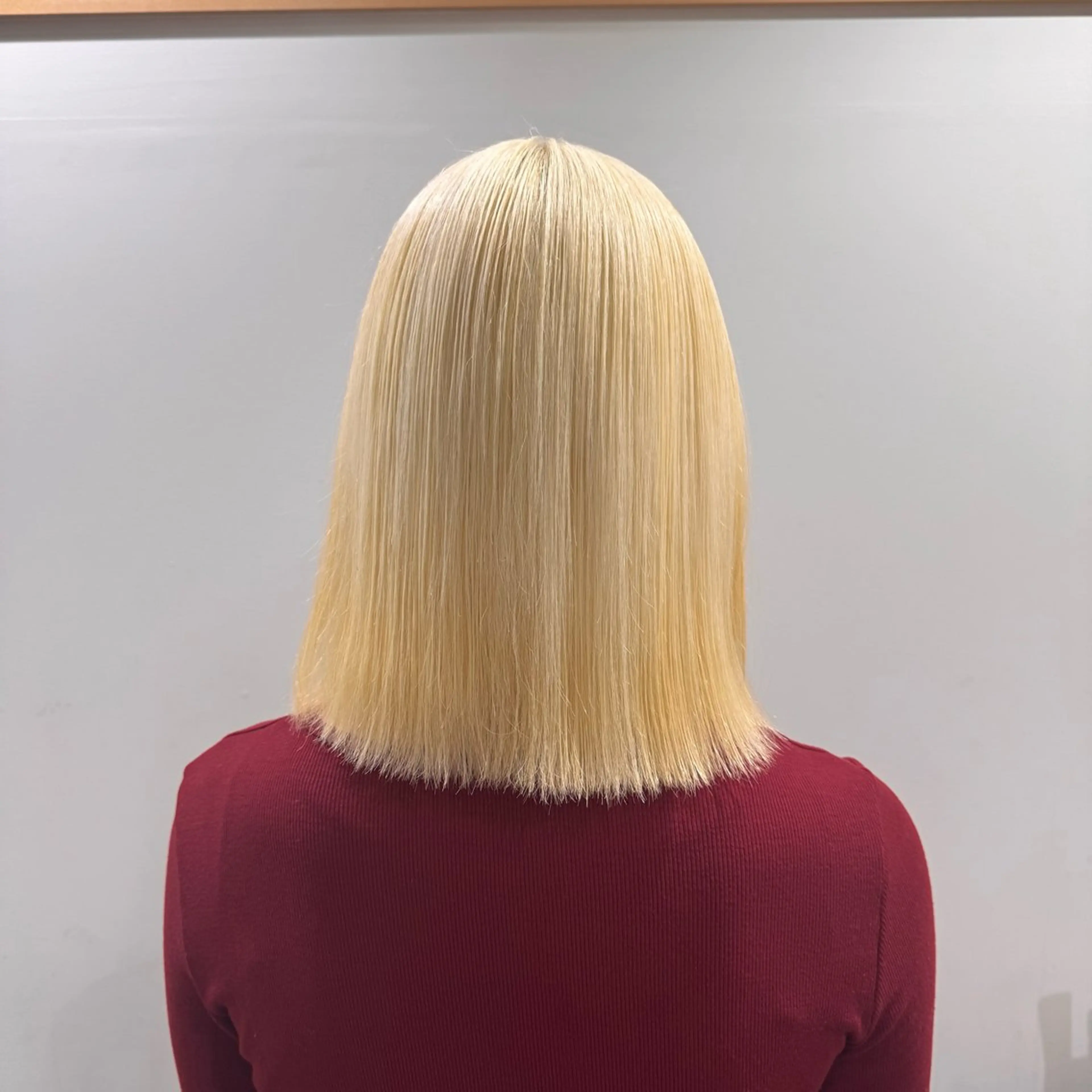 ロング カラー アディクシーカラー ブリーチ ブロンド 透明感カラー デザインカラー ヘアカラー トリートメント ヘッドスパ ブリーチカラー🦖 岡部木乃夏のヘアスタイル